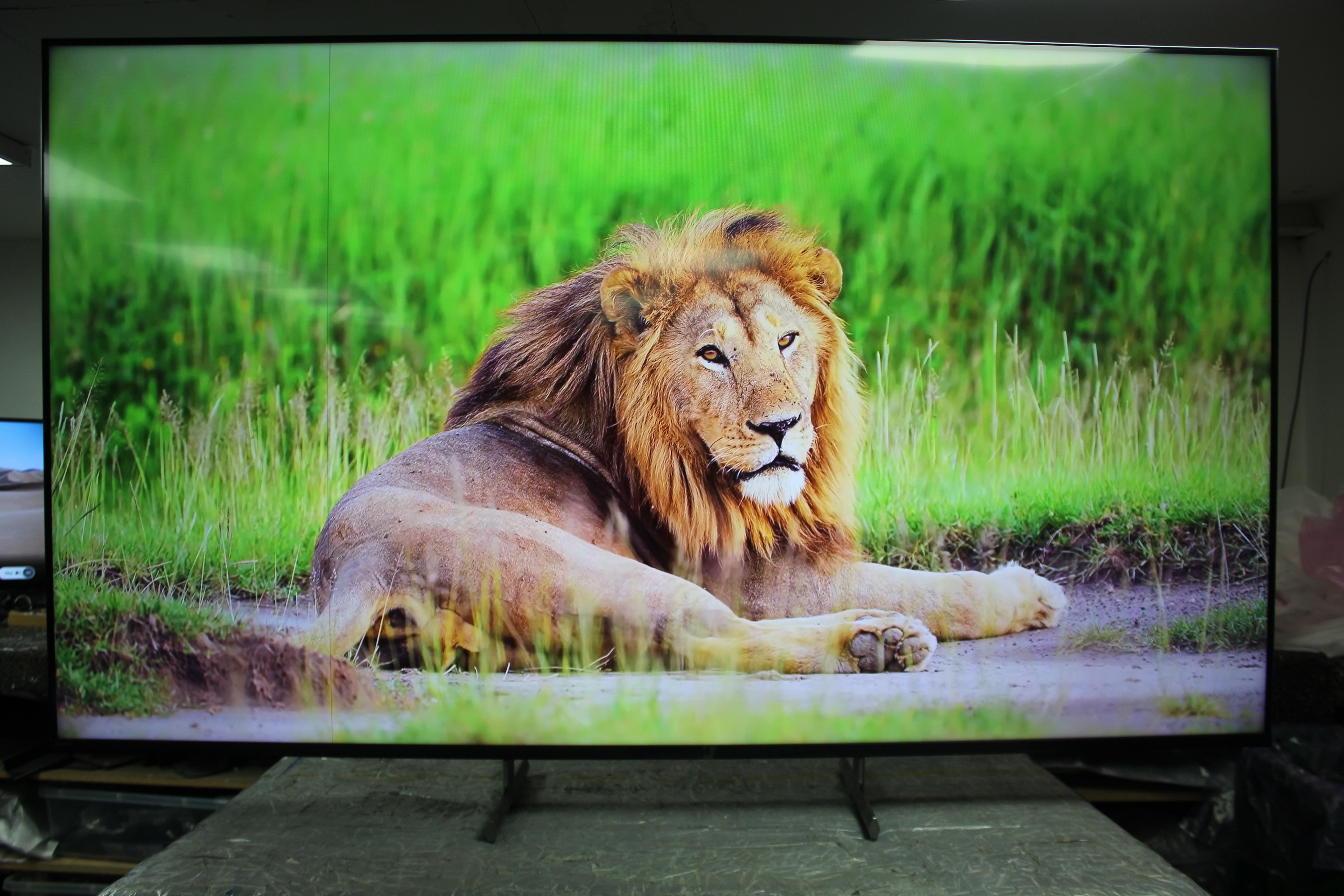 75" Sony Bravia KD75X85LU 4K HDR Google LED TV