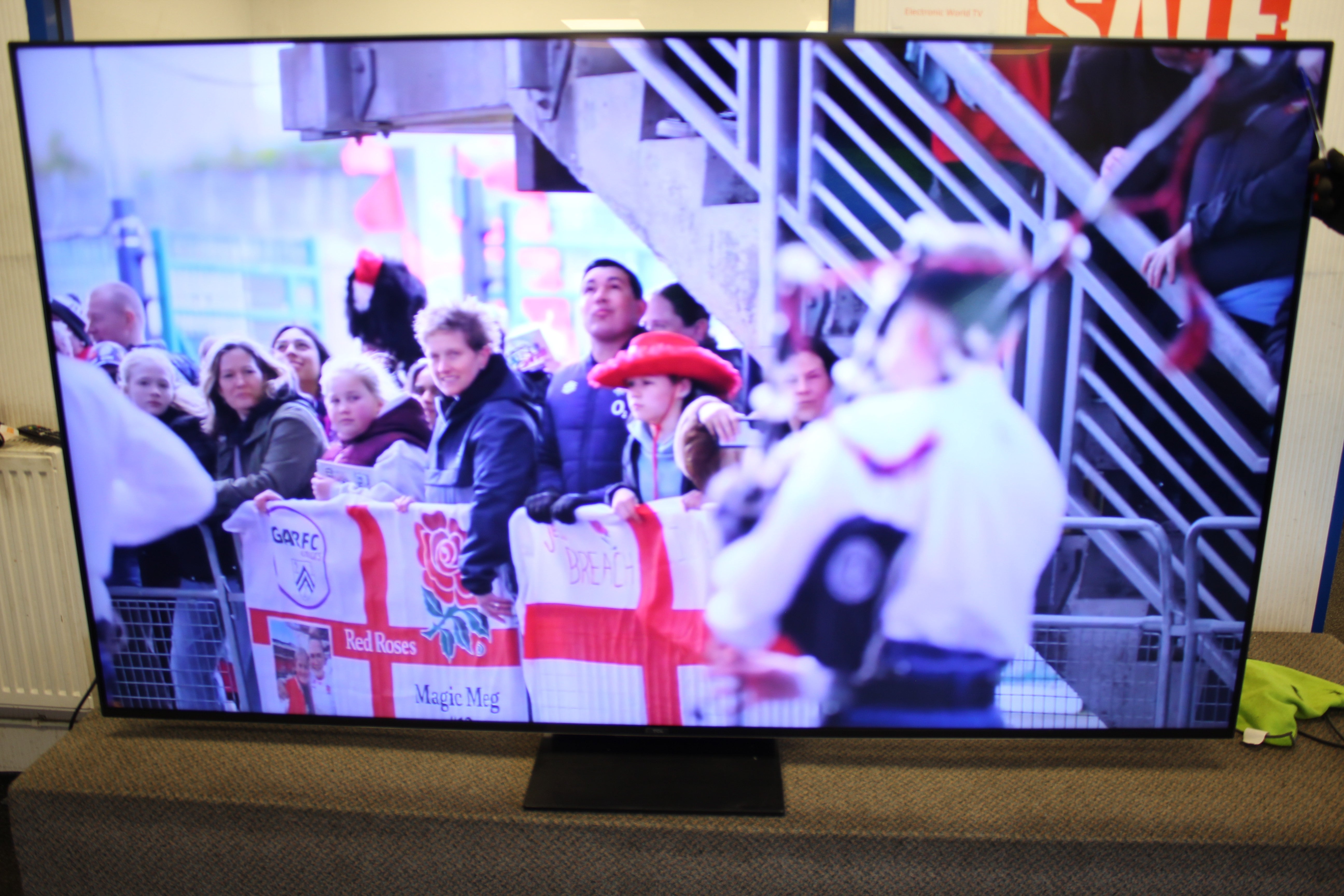 85" Hisense 85C845K 4K Ultra HD Google TV Smart Mini QLED TV