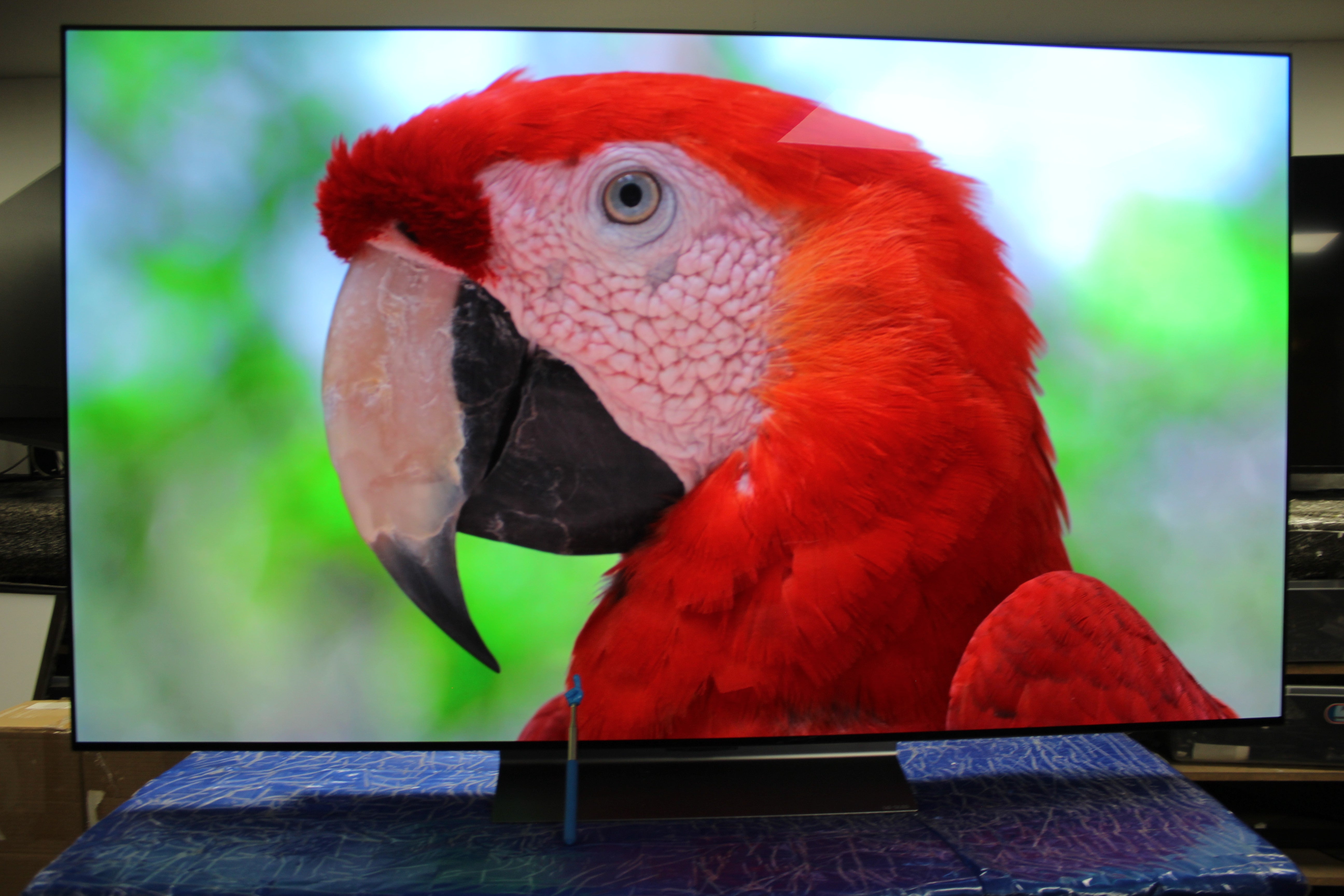 65" LG Evo OLED65C44LA 4K HDR Smart Evo OLED TV