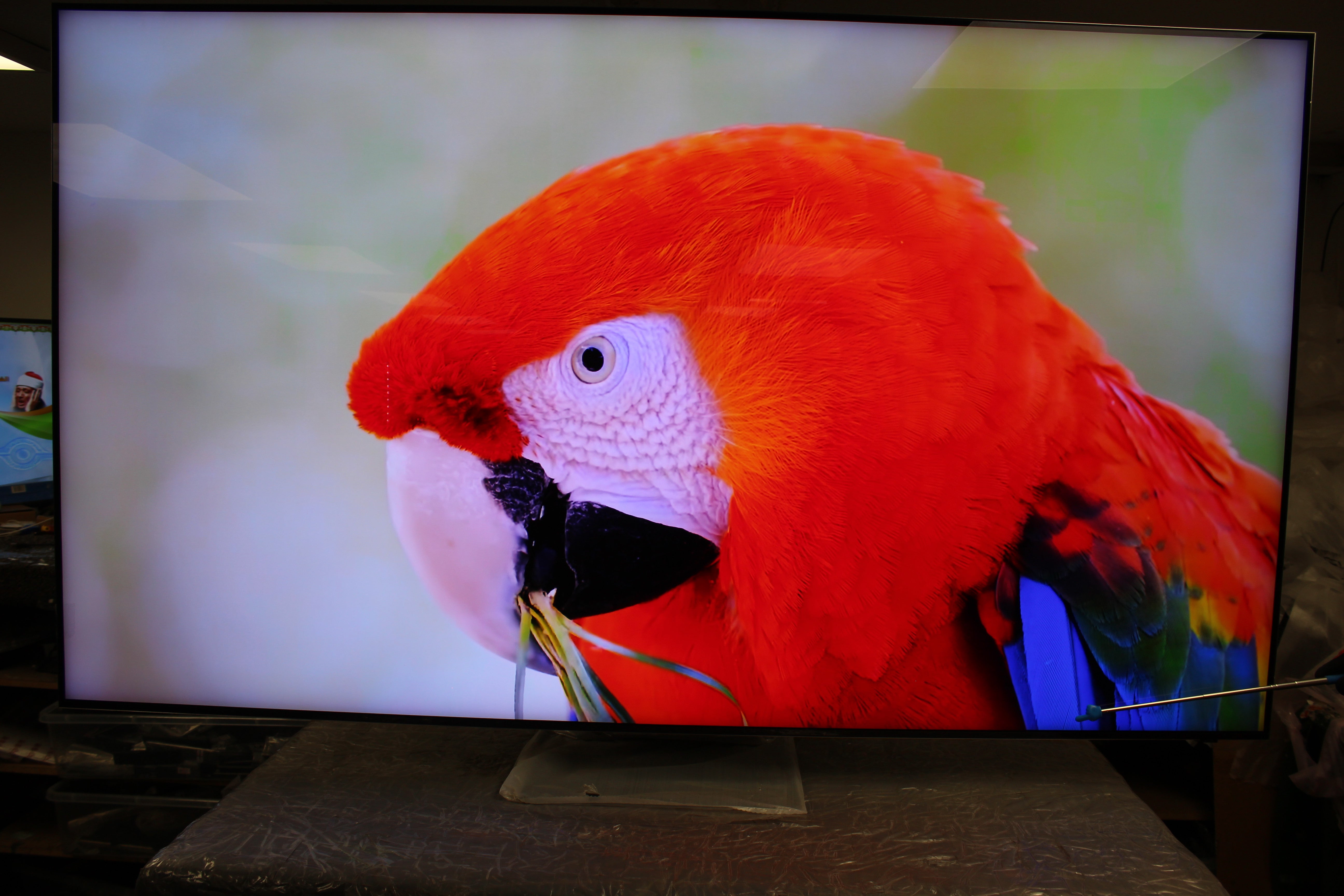 75" Samsung QE75QN700CTXXU Flagship 8K HDR Neo QLED TV