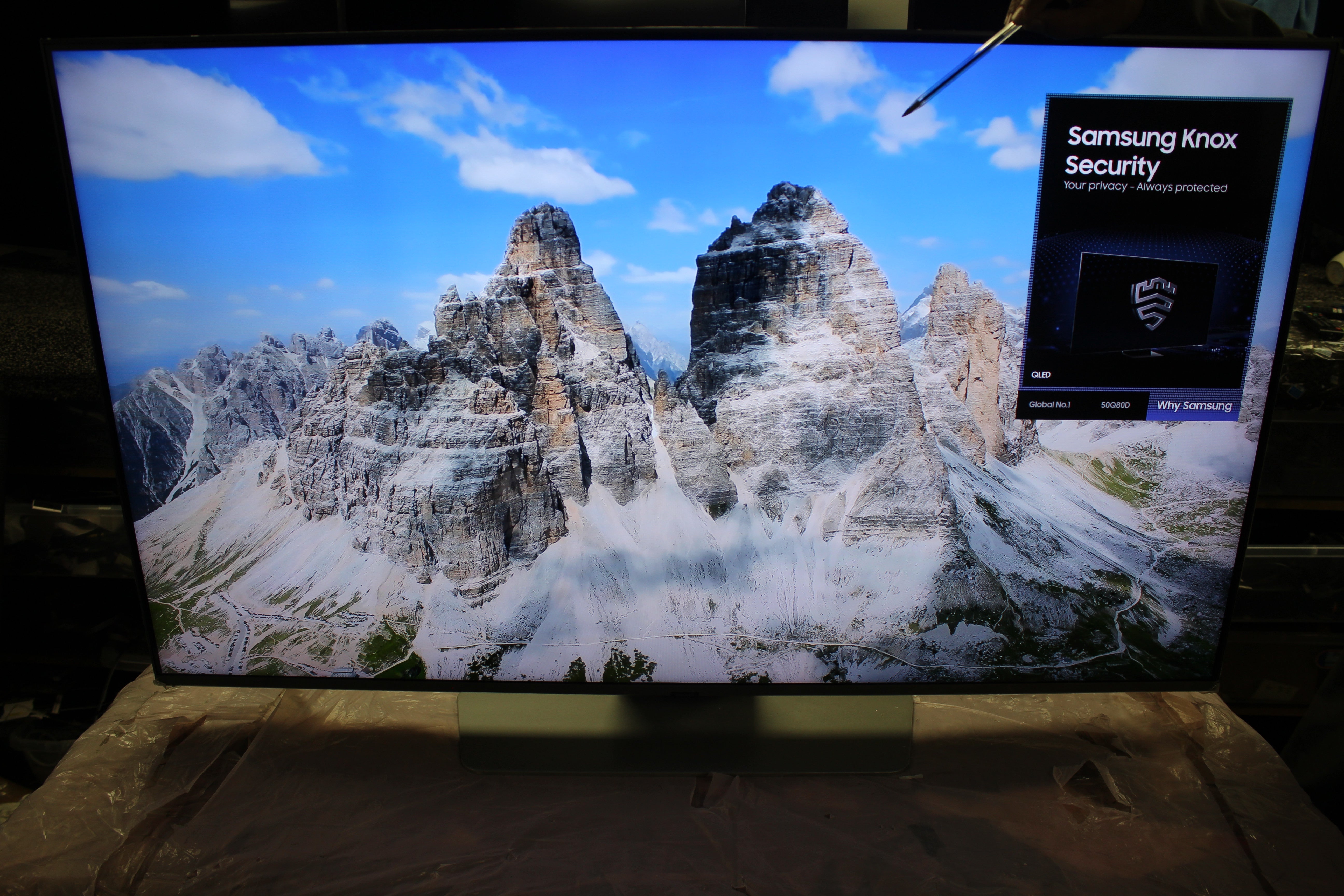 50" Samsung QE50Q80DATXXU 4K HDR Smart QLED TV