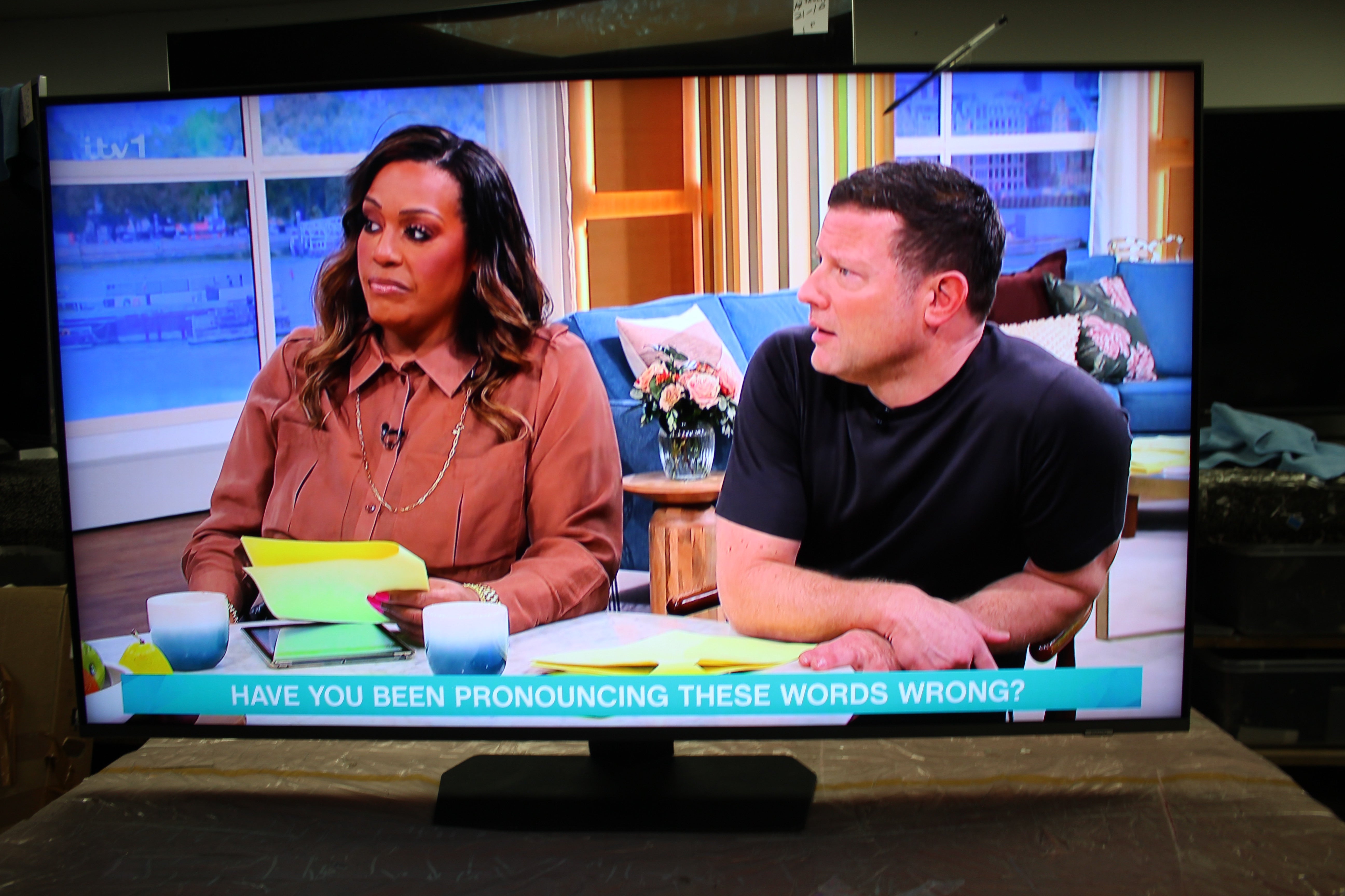 50" Samsung QE50QN90CATXXU Flagship 4K HDR Neo QLED TV