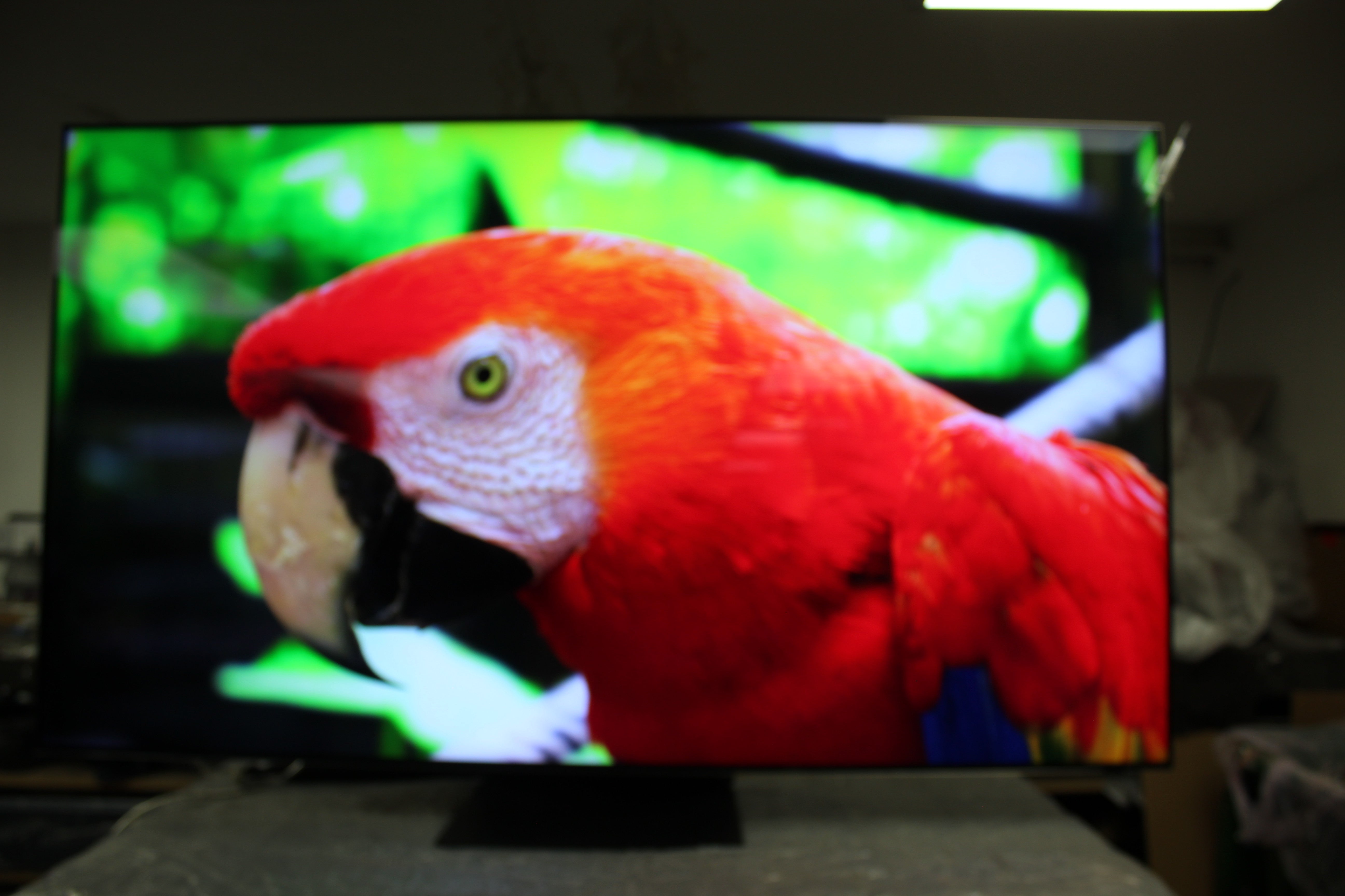 65" Samsung QE65QN700BTXXU Flagship 8K HDR Neo QLED TV