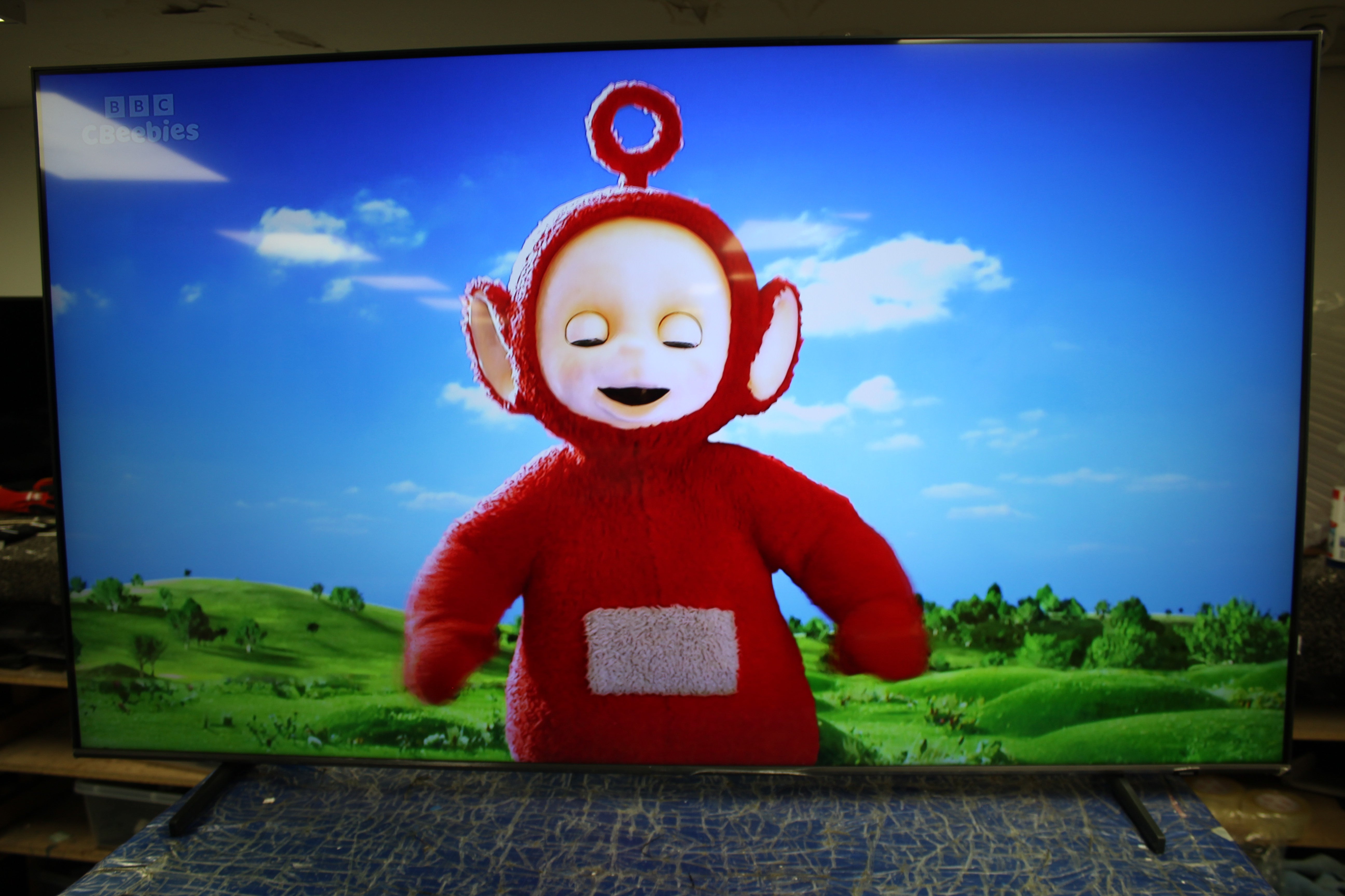 65" Samsung QE65QE1D 4K HDR Smart QLED TV