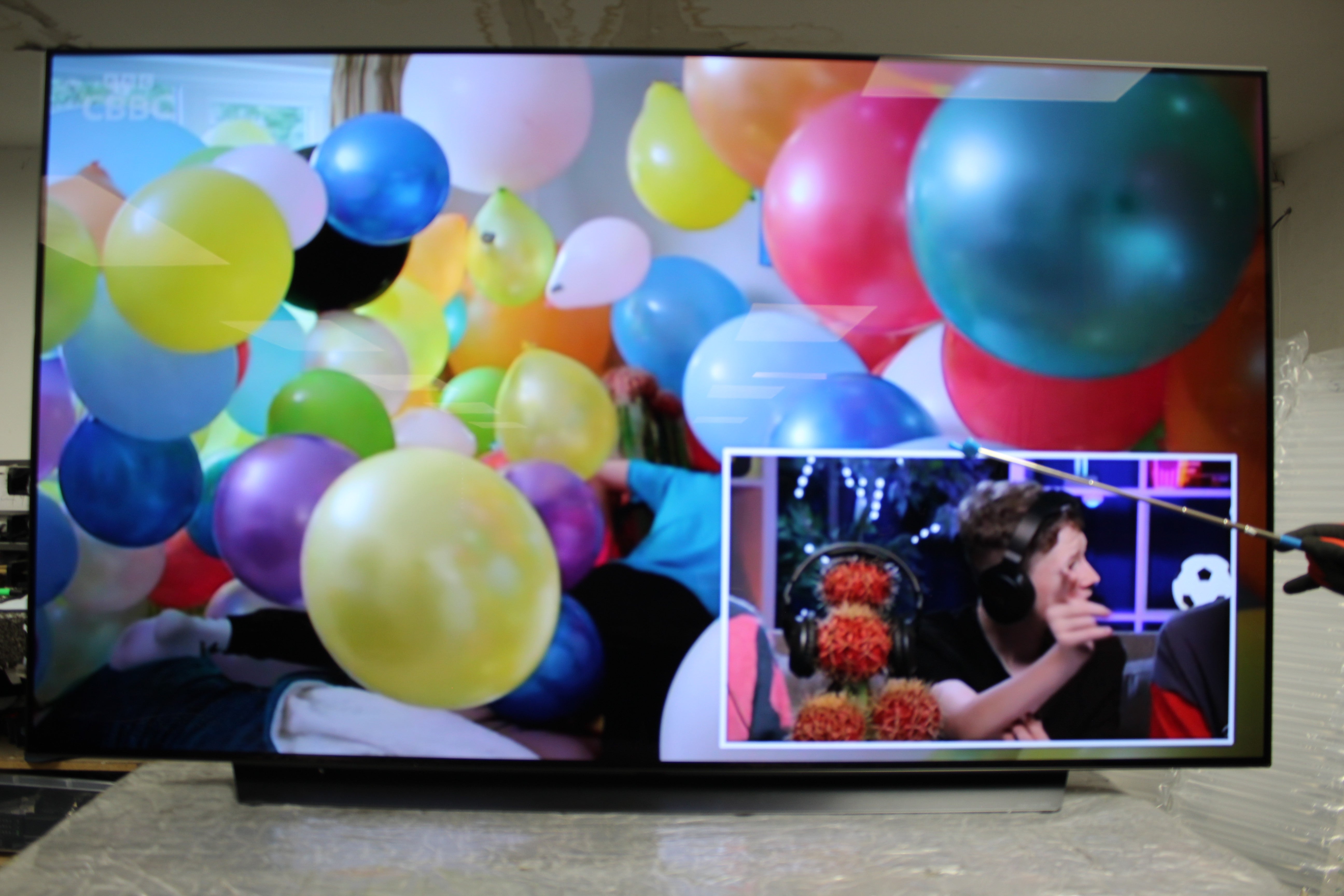 65" LG OLED65C14LB 4K HDR Smart OLED TV