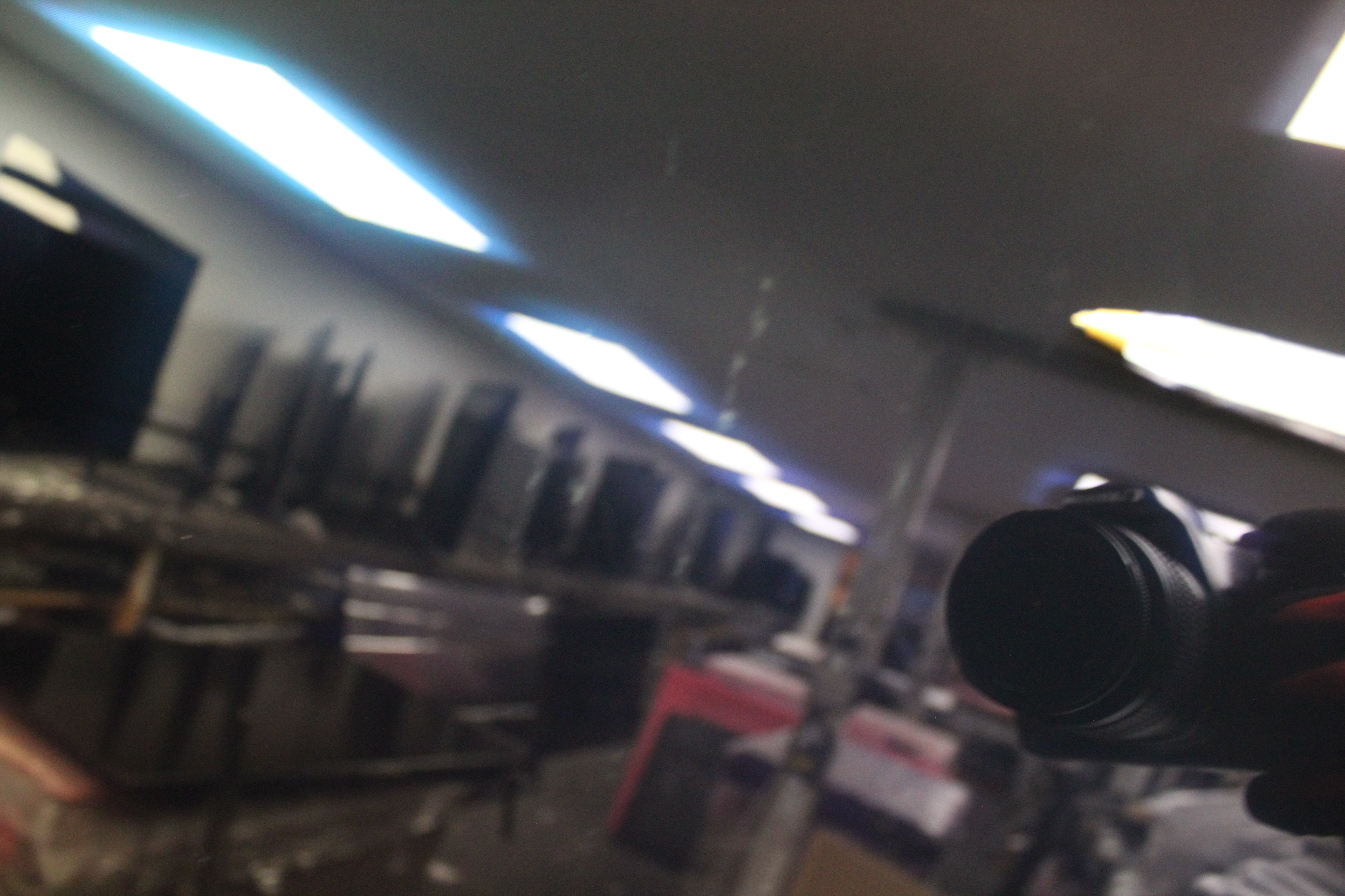 77" Samsung QE77S90DAEXXU Flagship 4K HDR OLED TV