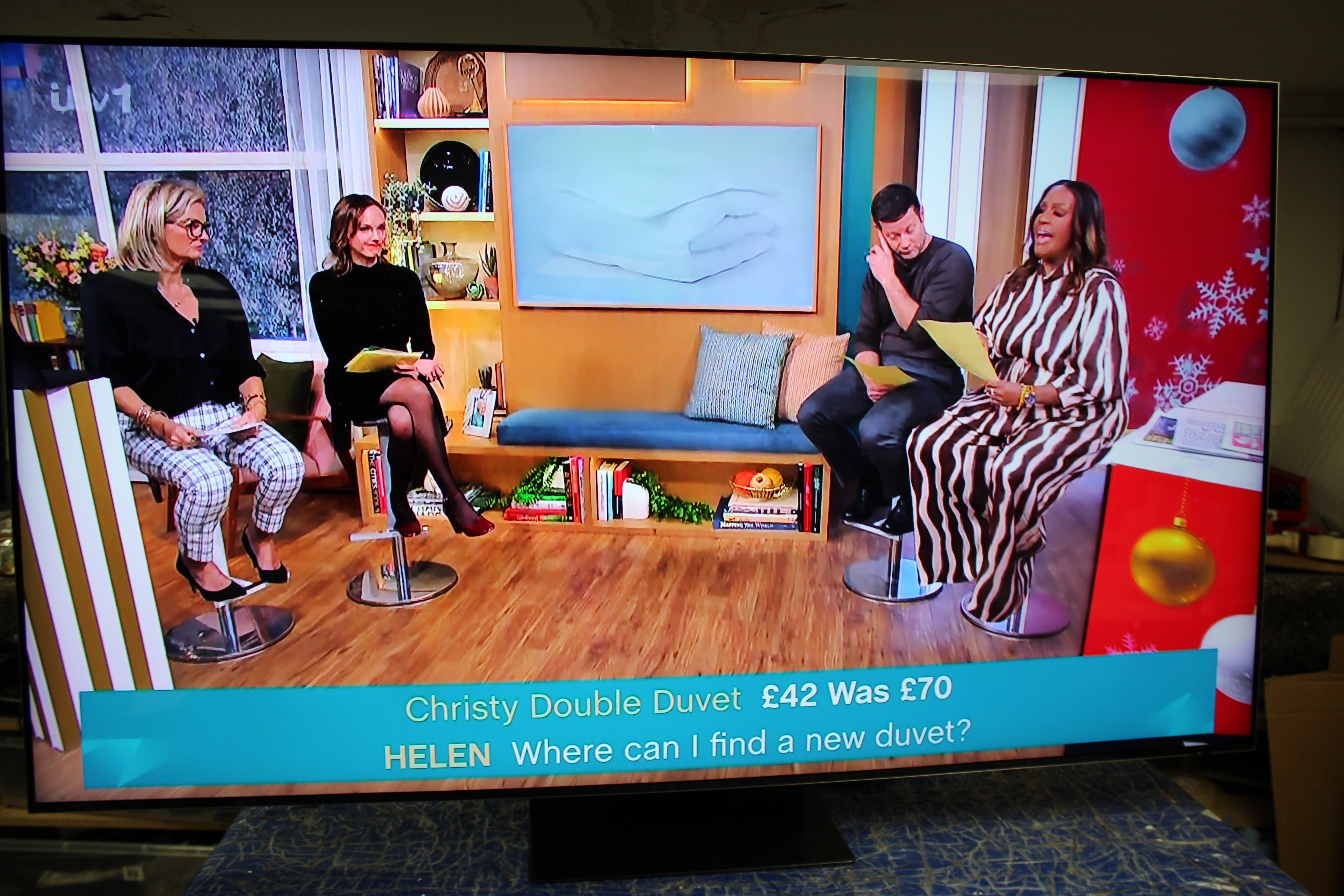 65" Samsung QE65QN700CTXXU Flagship 8K HDR Neo QLED TV