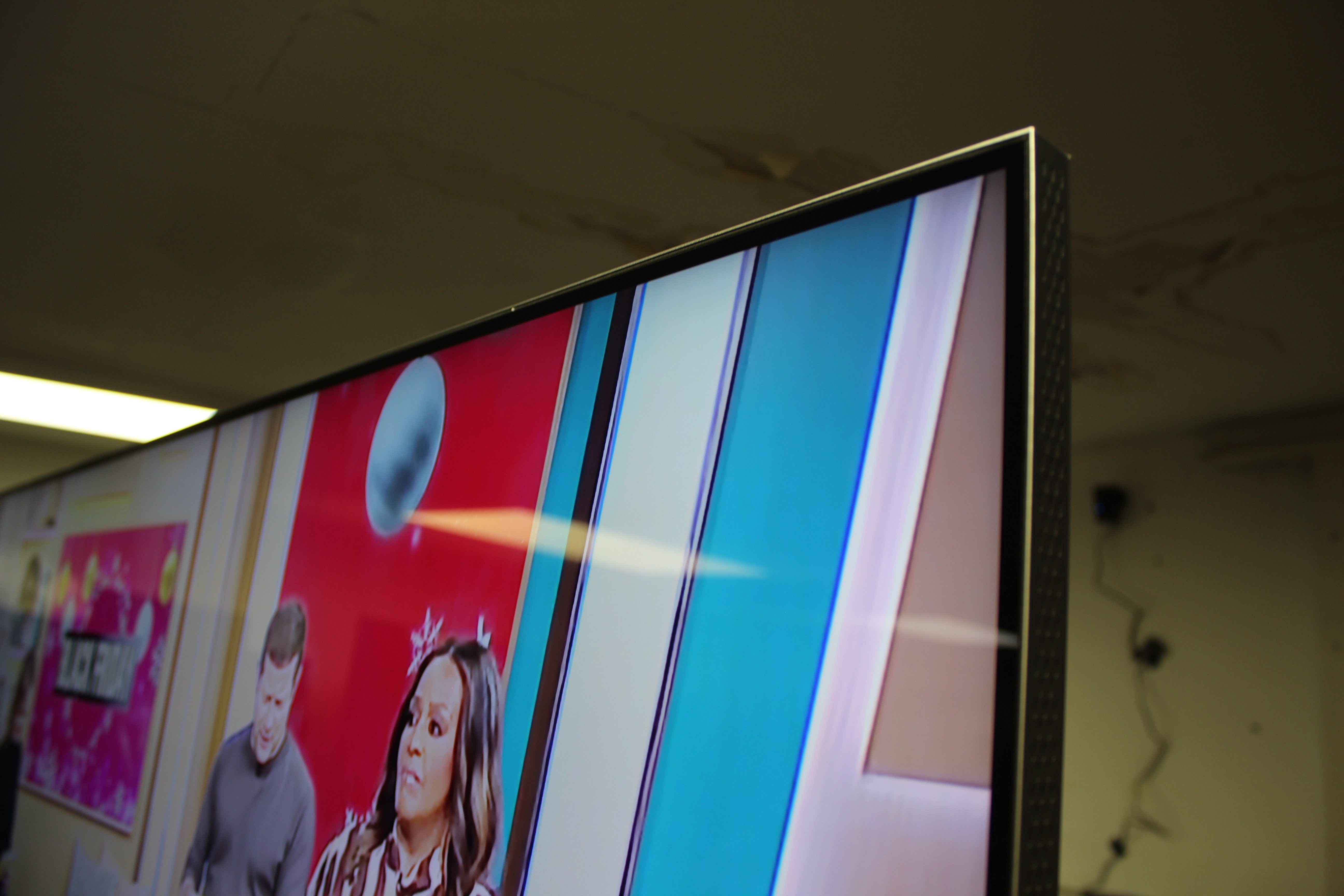 65" Samsung QE65QN700CTXXU Flagship 8K HDR Neo QLED TV