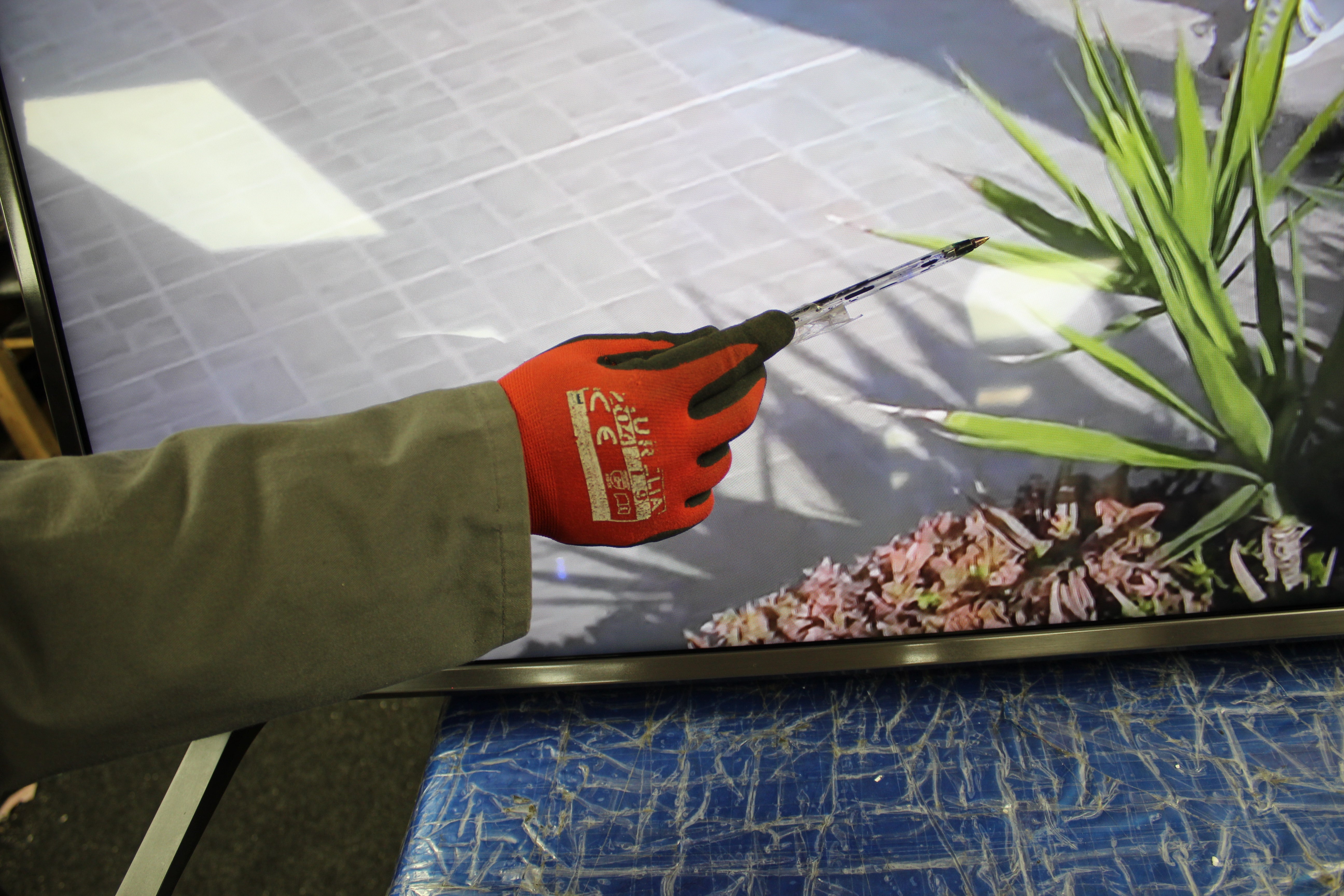 75" LG 75UM7000PLA 4K HDR Freeview Play Smart LED TV - Electronic World TV