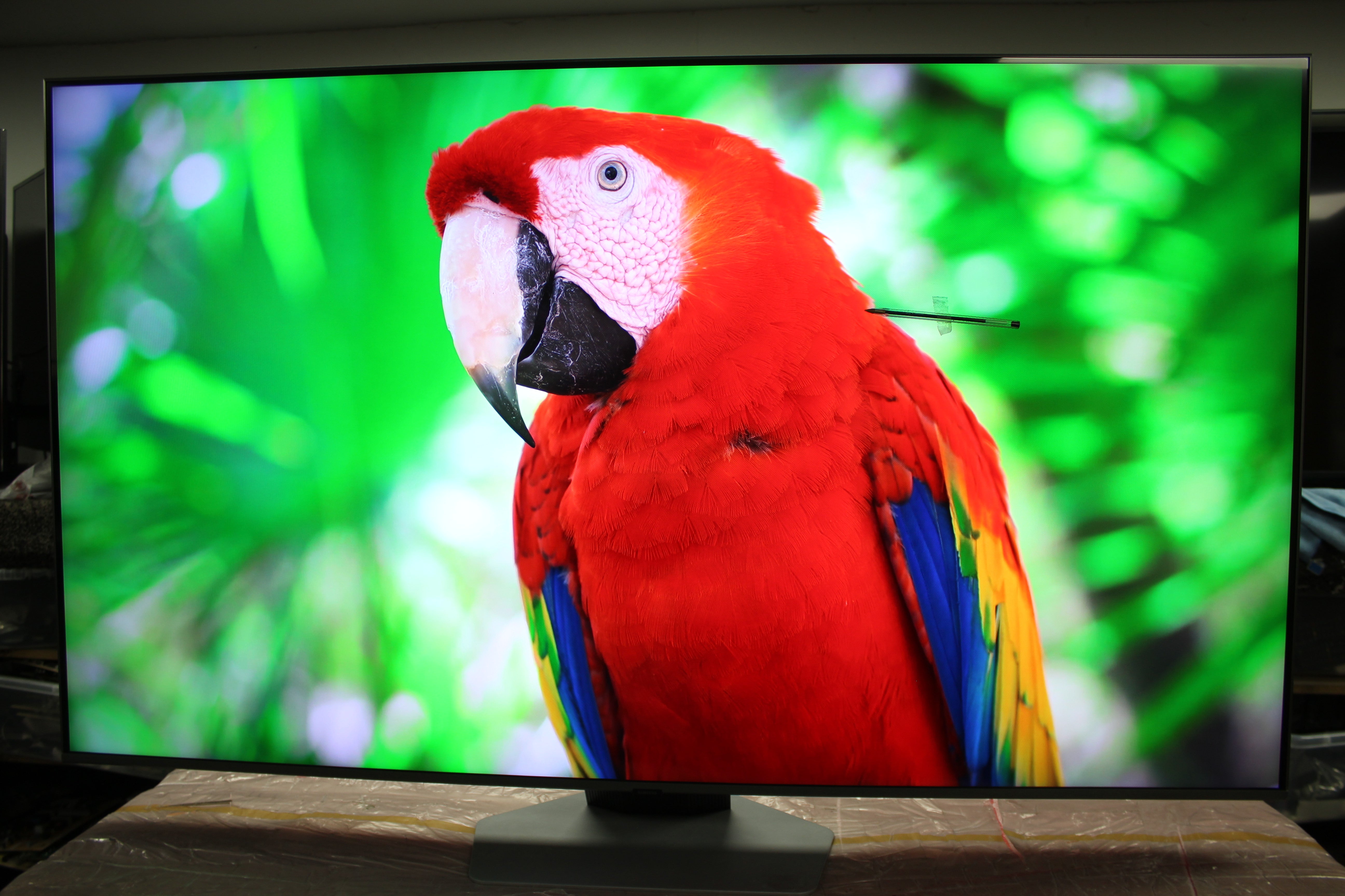 55" Samsung QE55Q80BATXXU 4K HDR Smart QLED TV