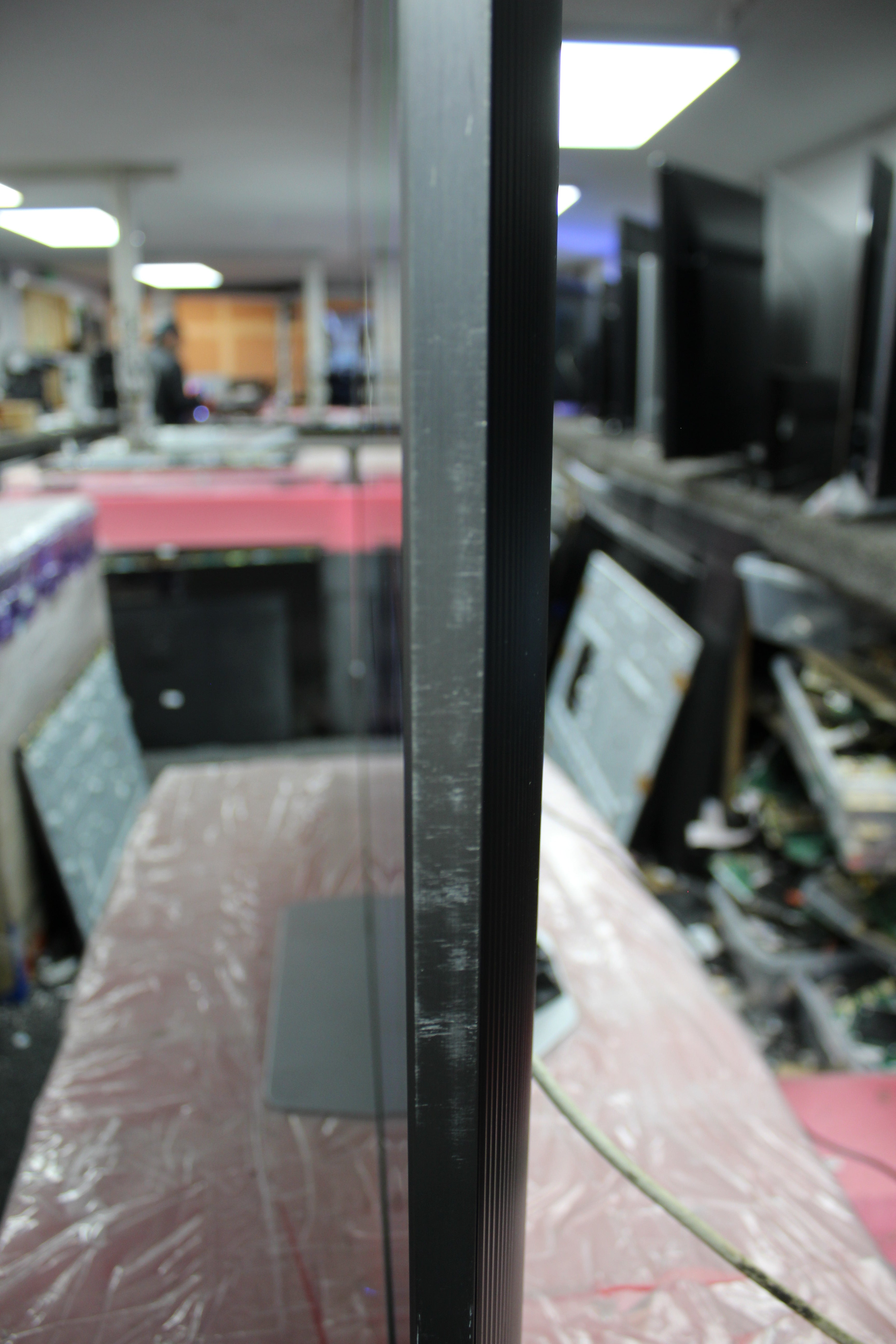 55" Samsung QE55Q80BATXXU 4K HDR Smart QLED TV