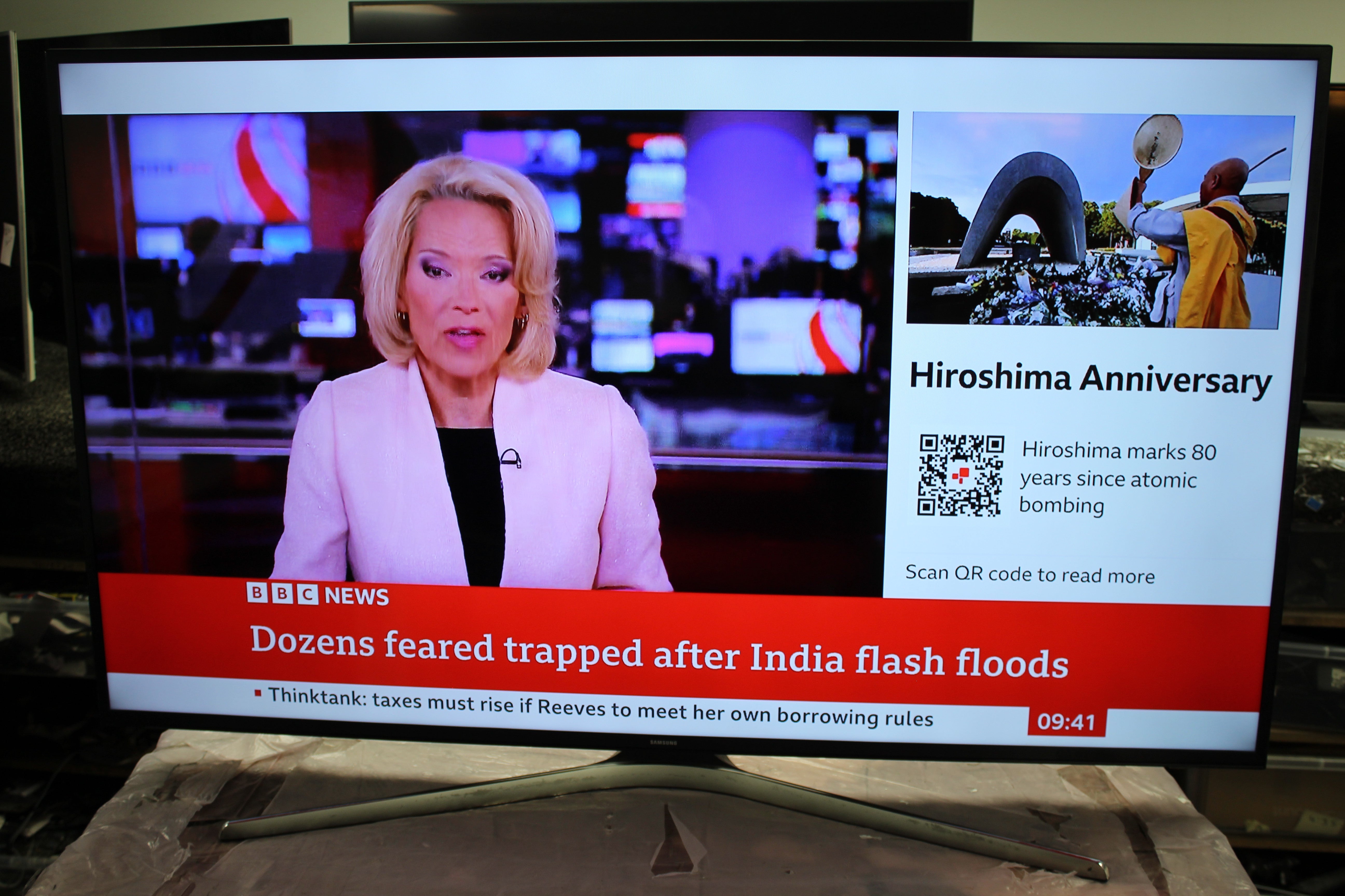 60" Samsung UE60KU6020 4k Ultra HD HDR Smart LED TV - Electronic World TV