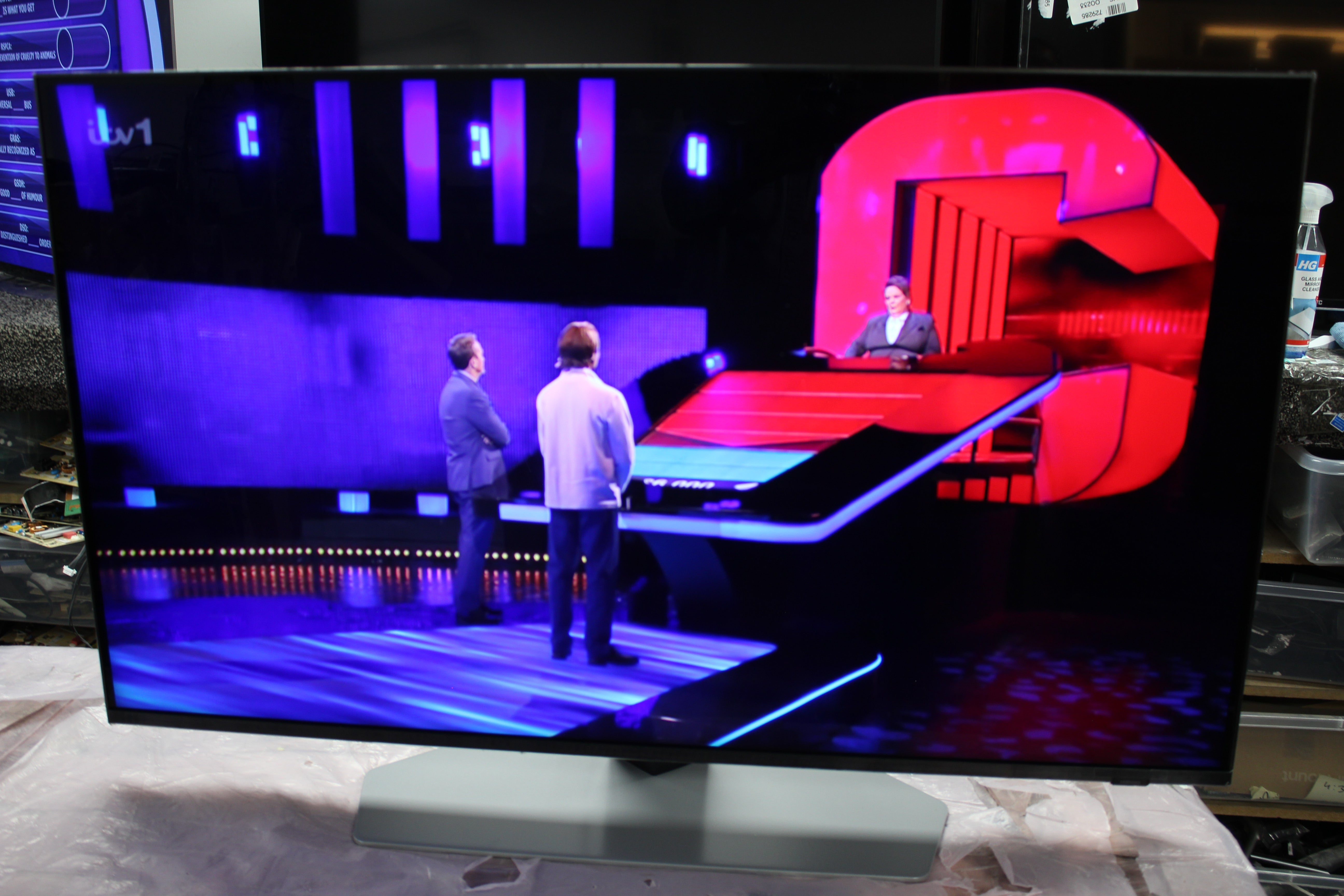 43" Samsung QE43QN90DATXXU Flagship 4K HDR Neo QLED TV - Electronic World TV