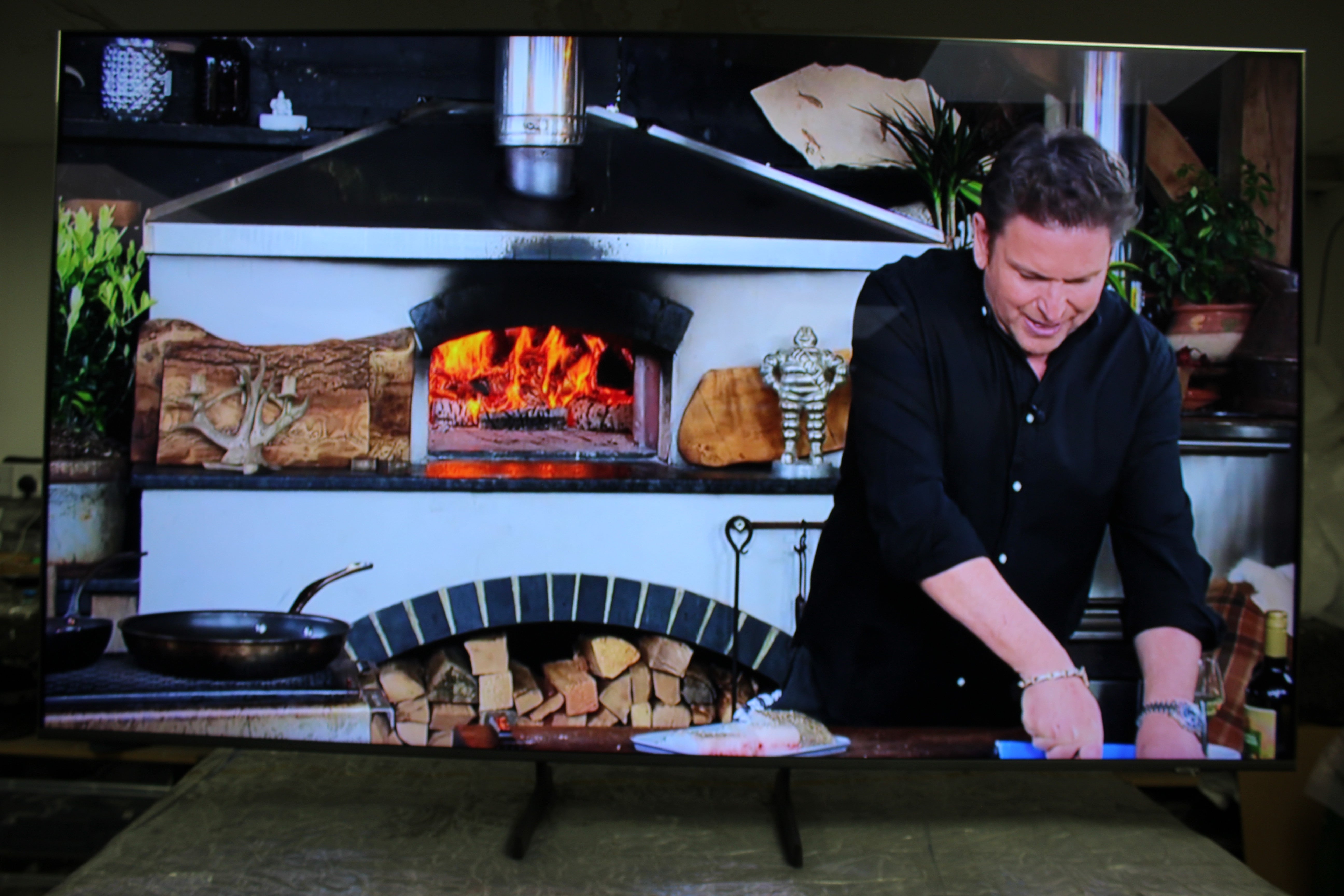 65" Samsung QE65QN85F 4K Smart Vision AI QLED TV