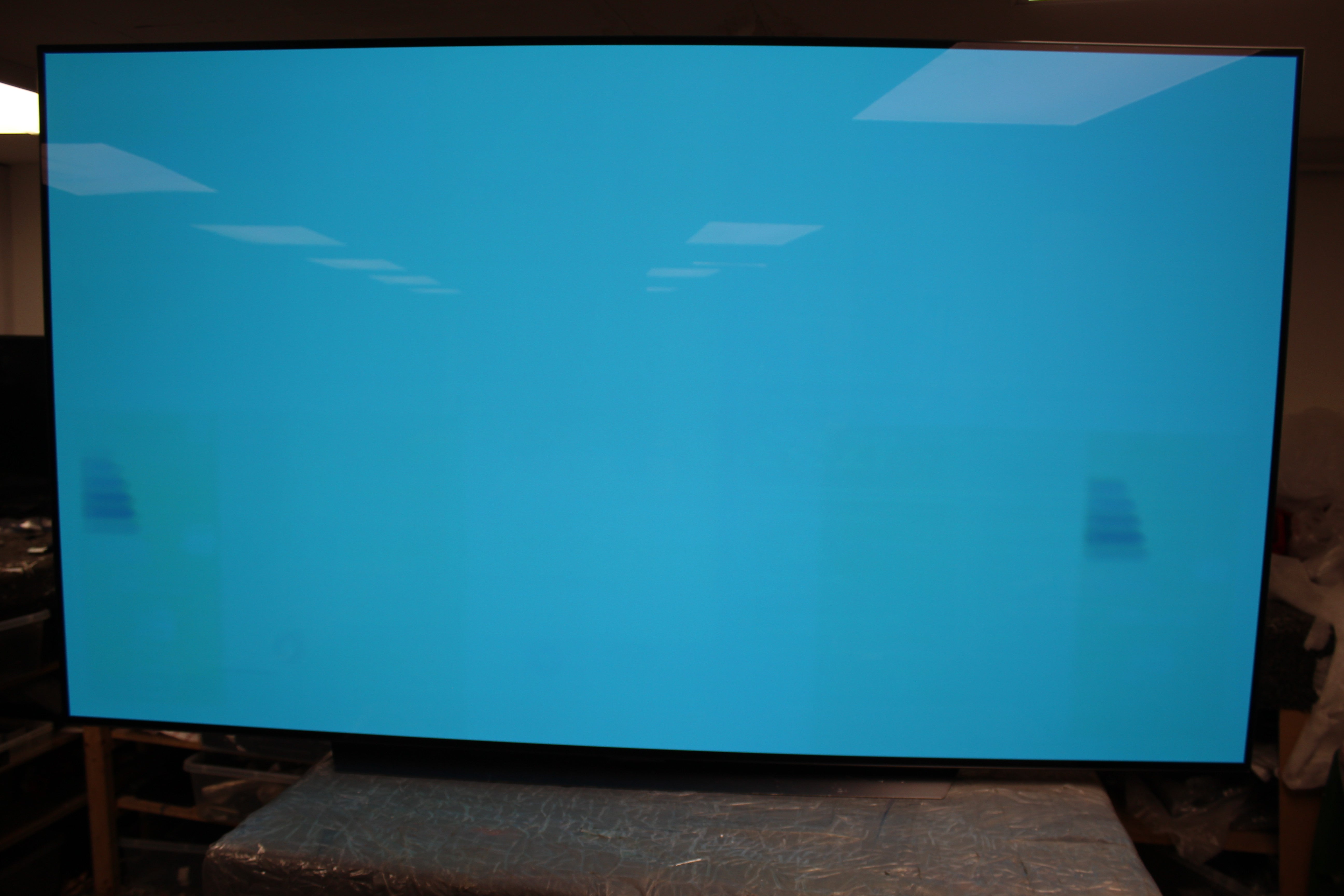 83" LG OLED83C44LA 4K Evo AI HDR Smart OLED TV