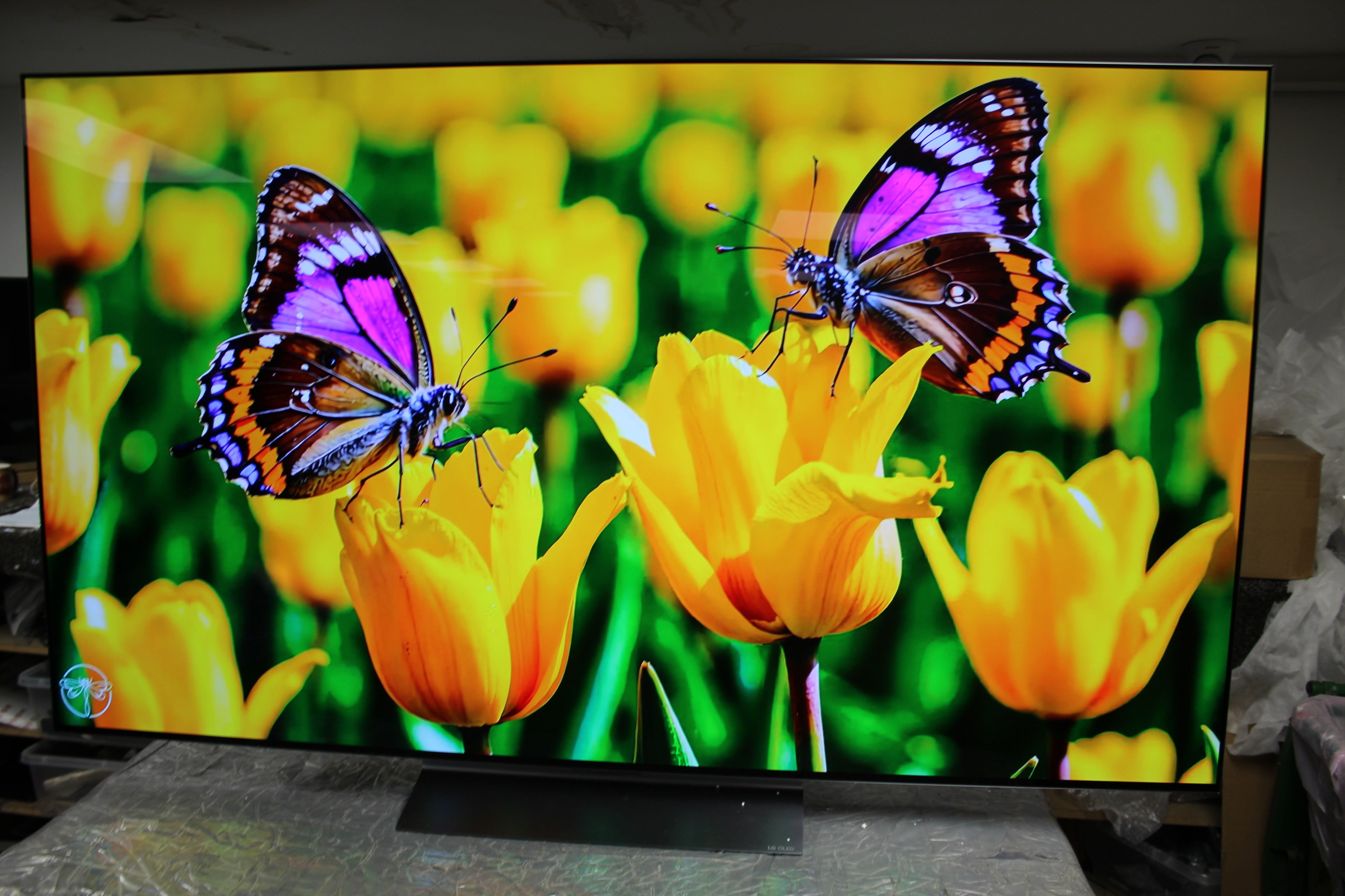 65" LG Evo OLED65C54LA 4K HDR Smart Evo OLED TV