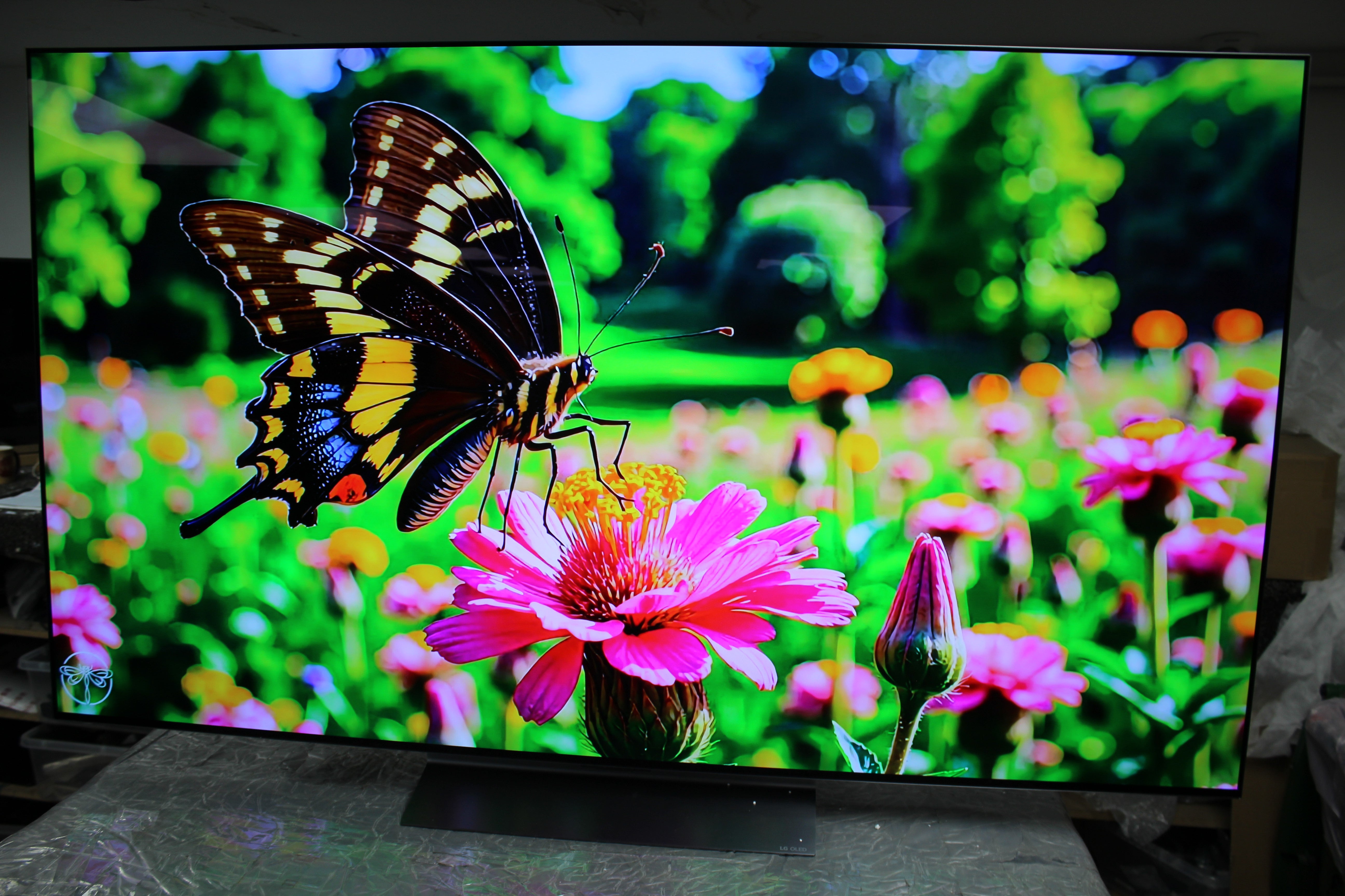 65" LG Evo OLED65C54LA 4K HDR Smart Evo OLED TV