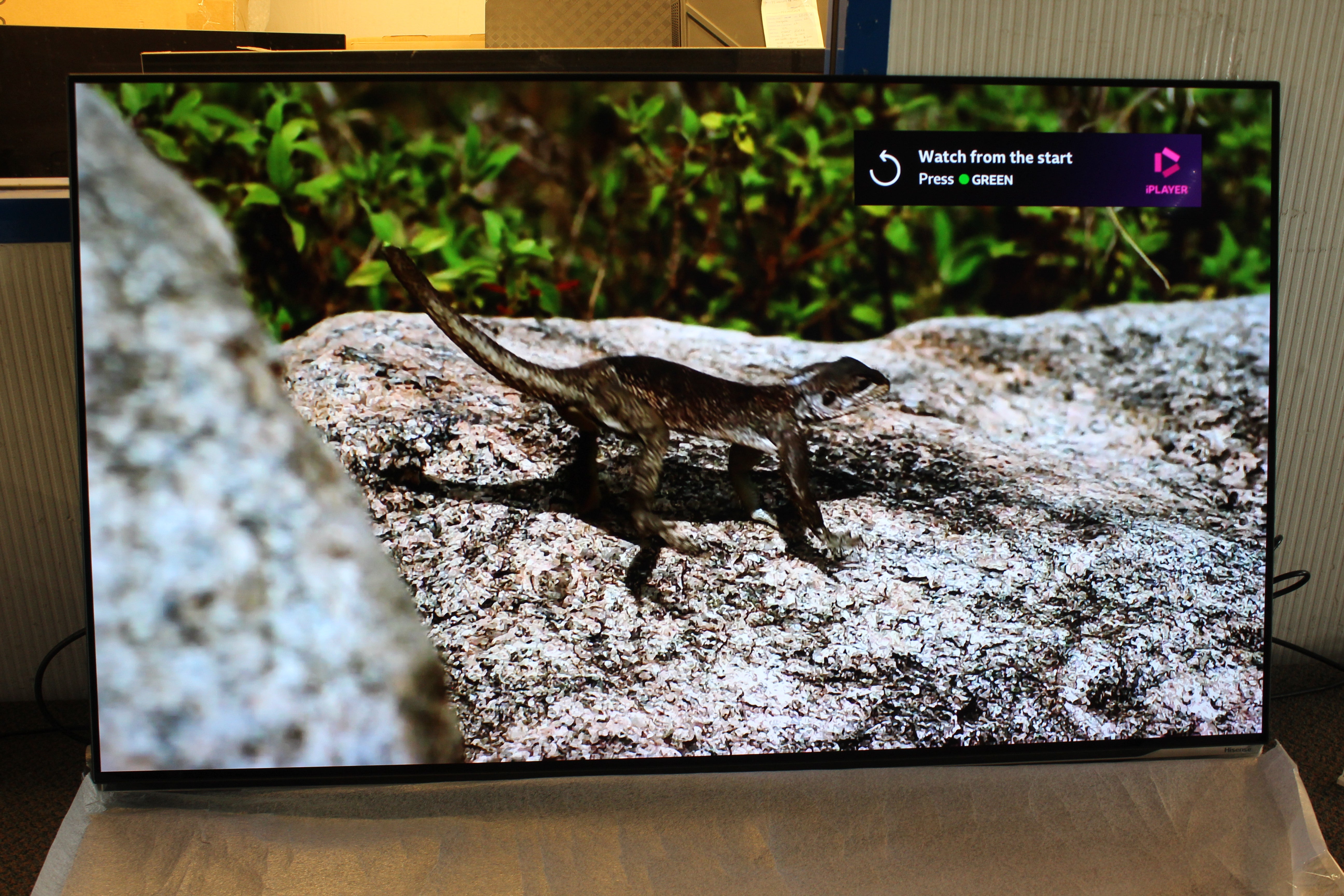 55" Hisense 55A85HTUK Premium 4K HDR Smart OLED TV