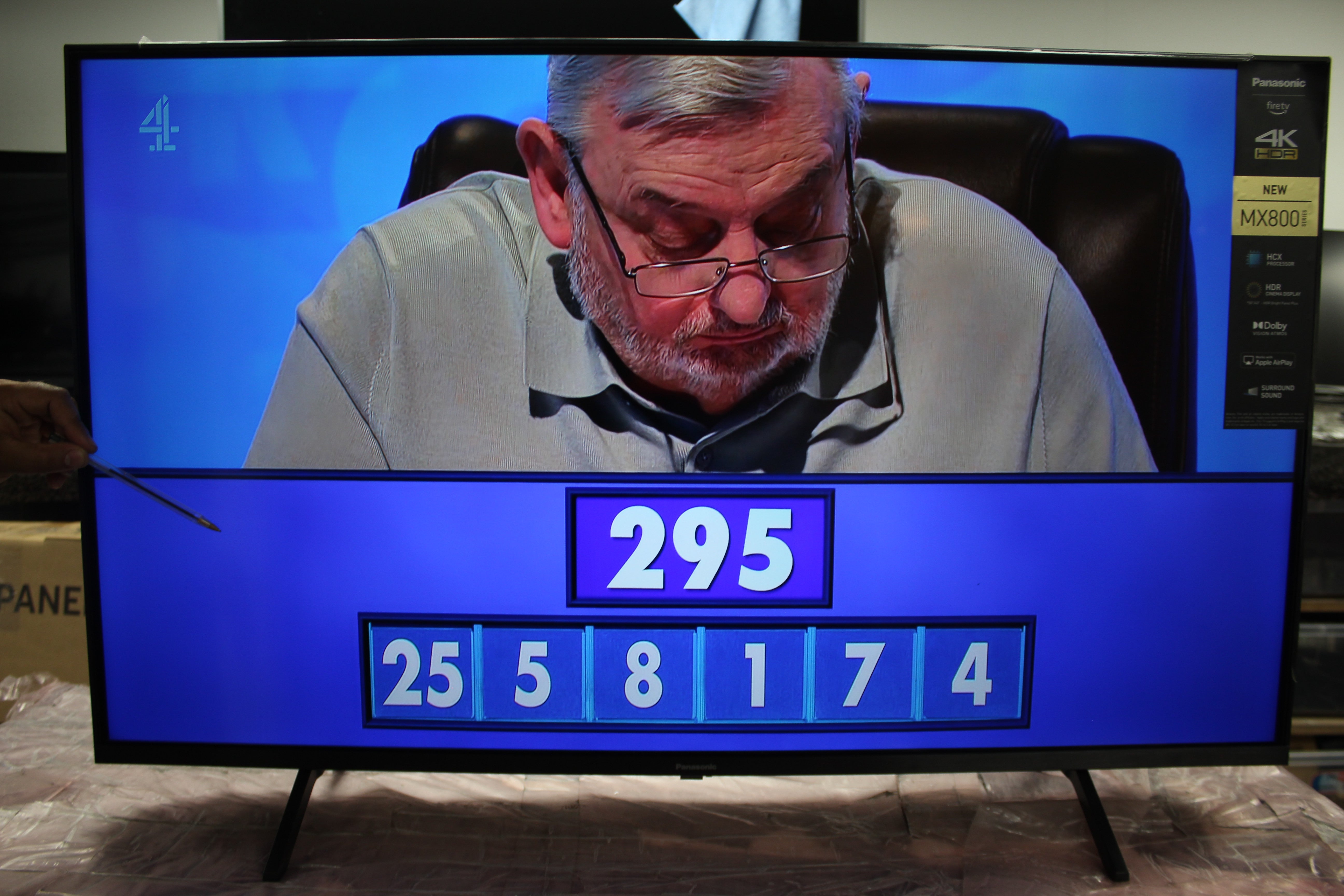 43" Panasonic TX-43MX600B 4K HDR Smart LED TV - Electronic World TV