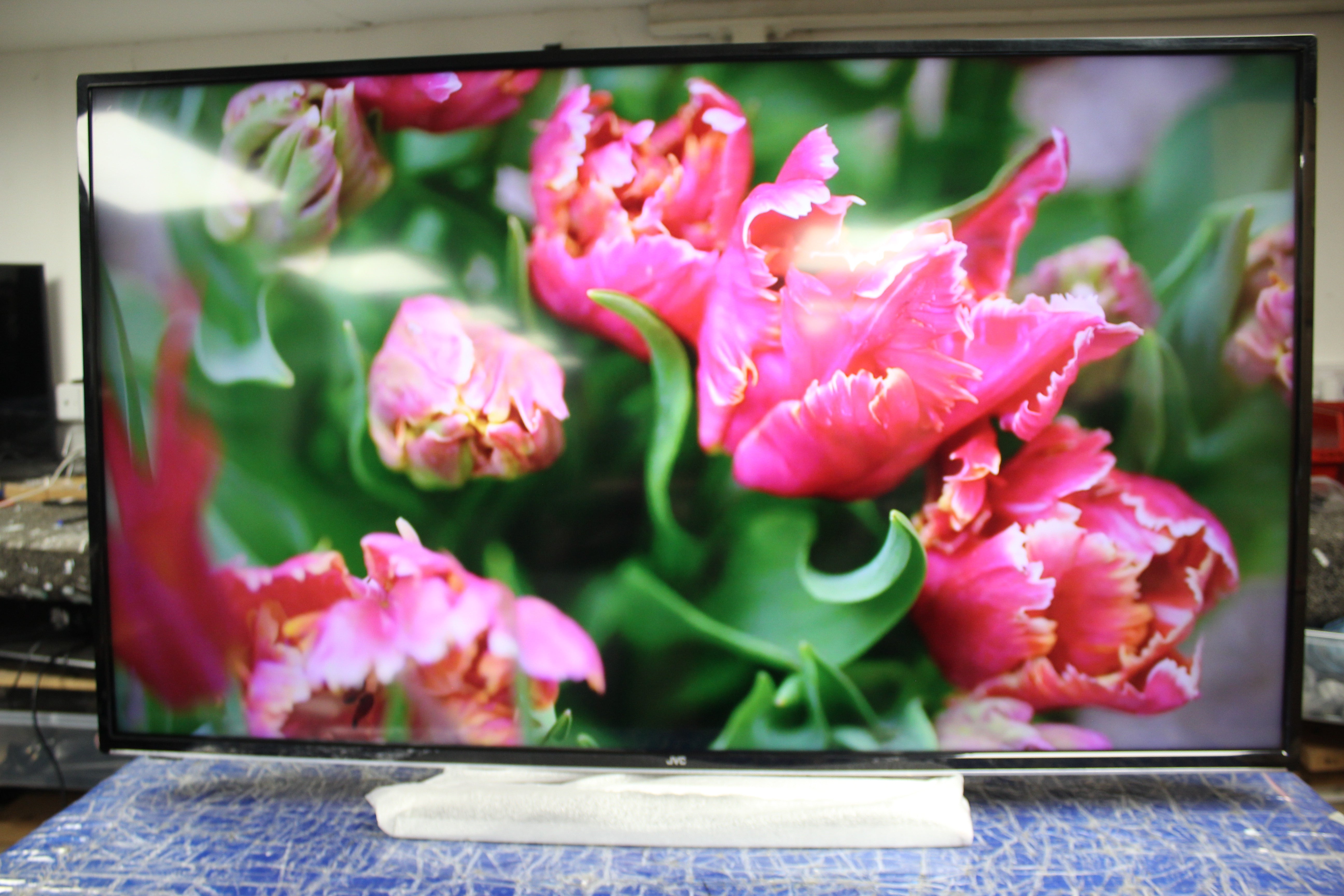 50" JVC LT-50CF890 4K Ultra HD HDR Smart LED Fire TV - Electronic World TV