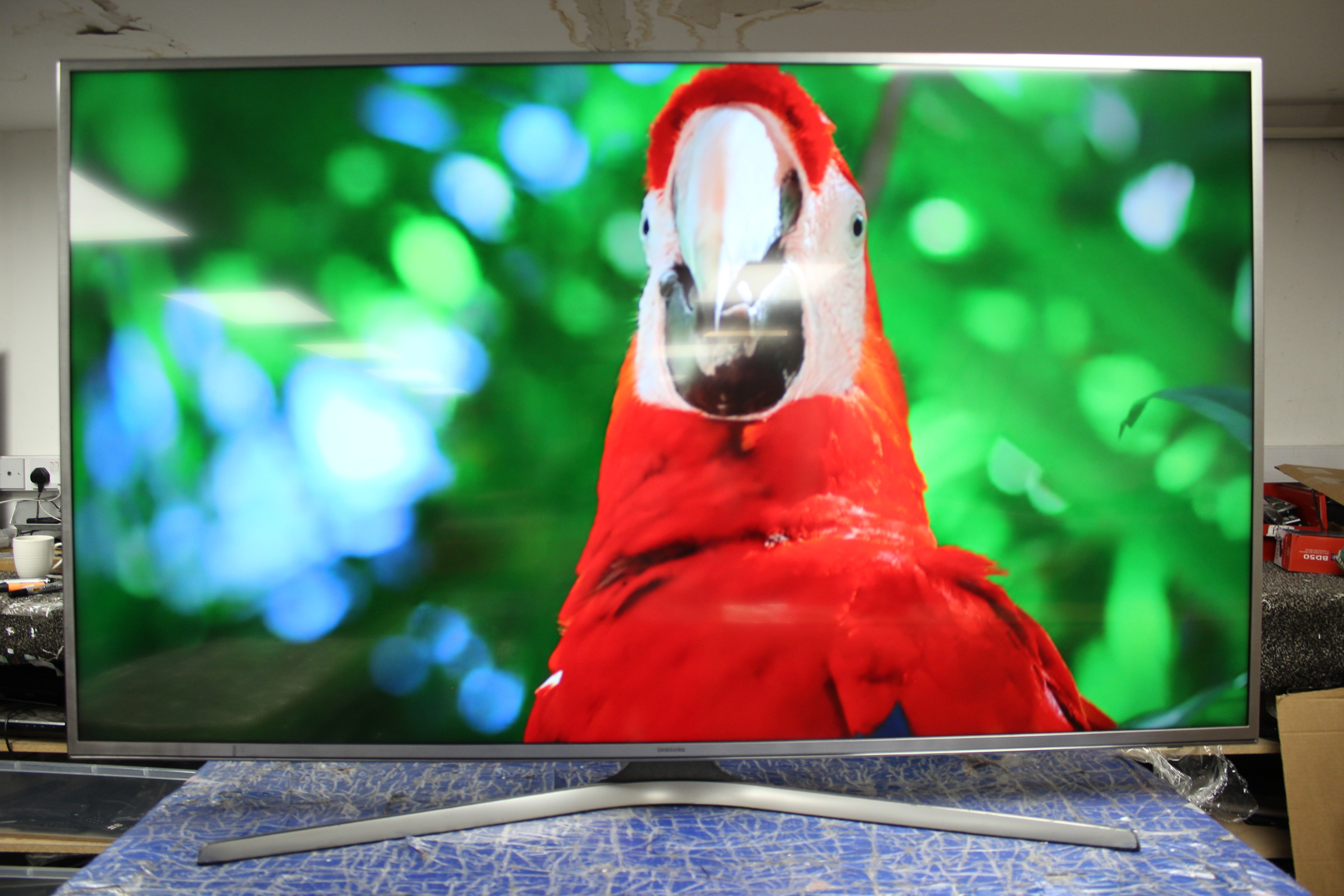 60" Samsung UE60JU6800 4K Nano Crystal Smart LED TV