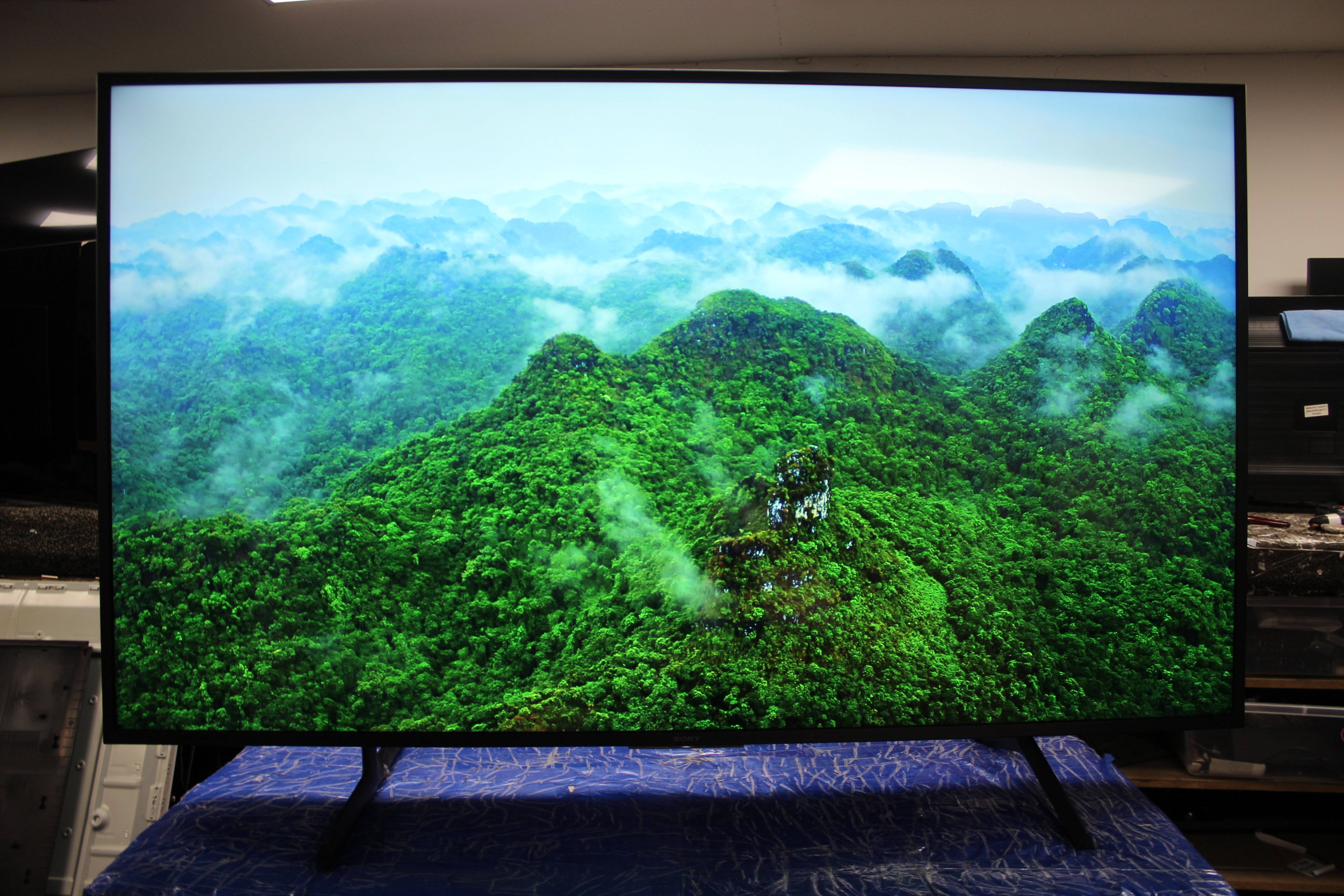 65" Sony Bravia KD65XG8096BU 4K HDR Android Smart LED TV