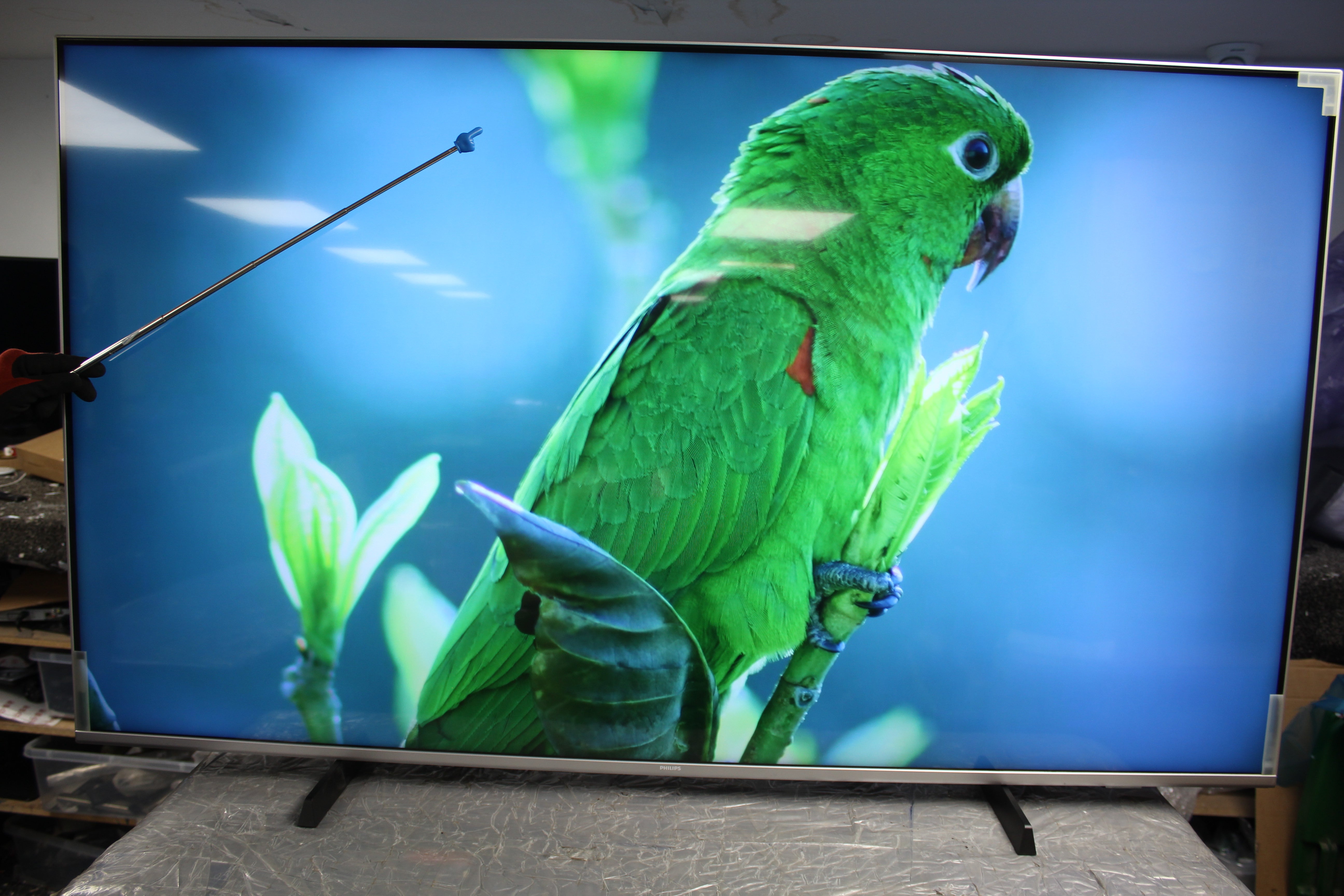 65" Philips 65PUS7956/12 Ambilight 4K HDR Android Smart LED TV