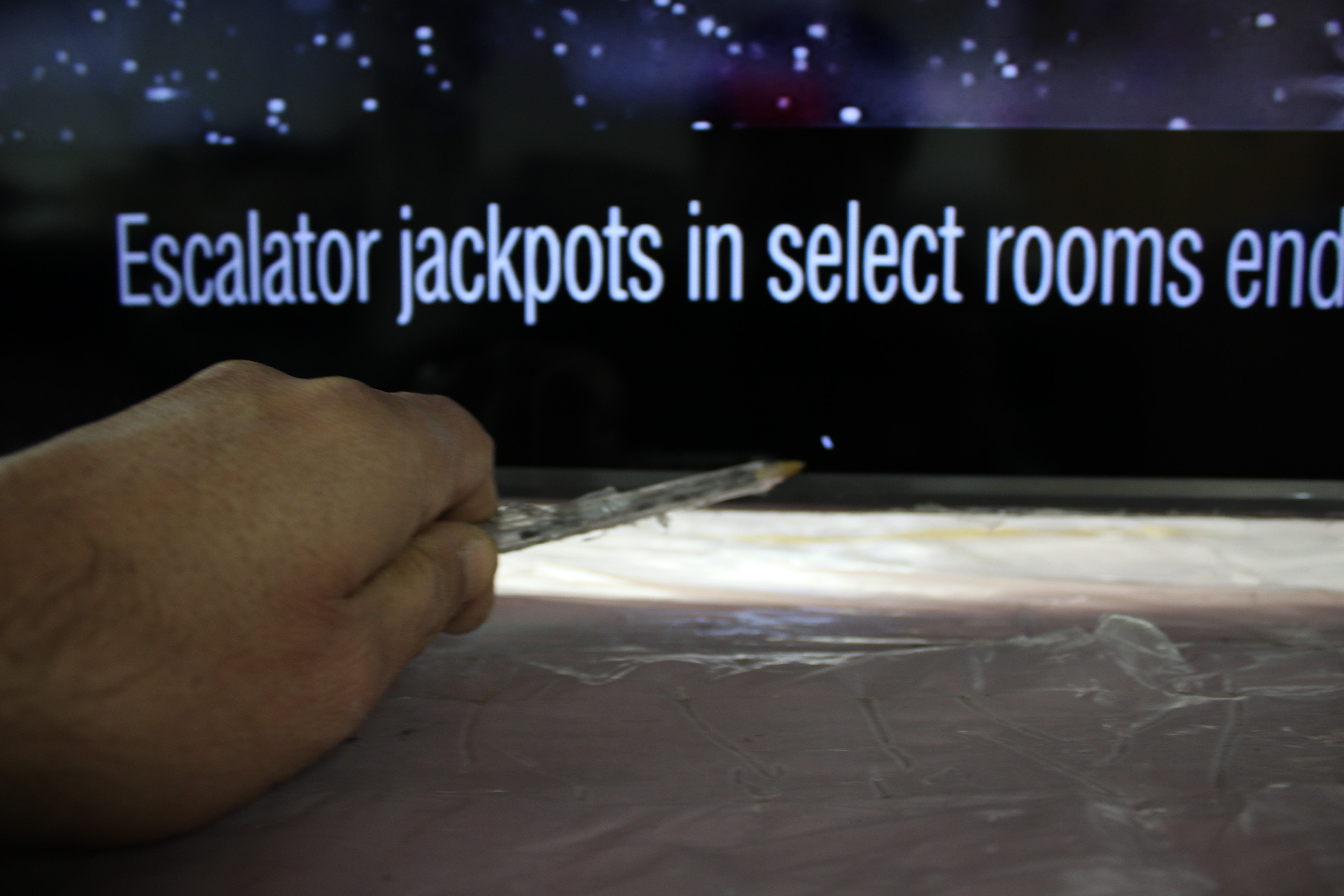 65" Samsung QE65Q60CAUXXU 4K HDR Smart QLED TV