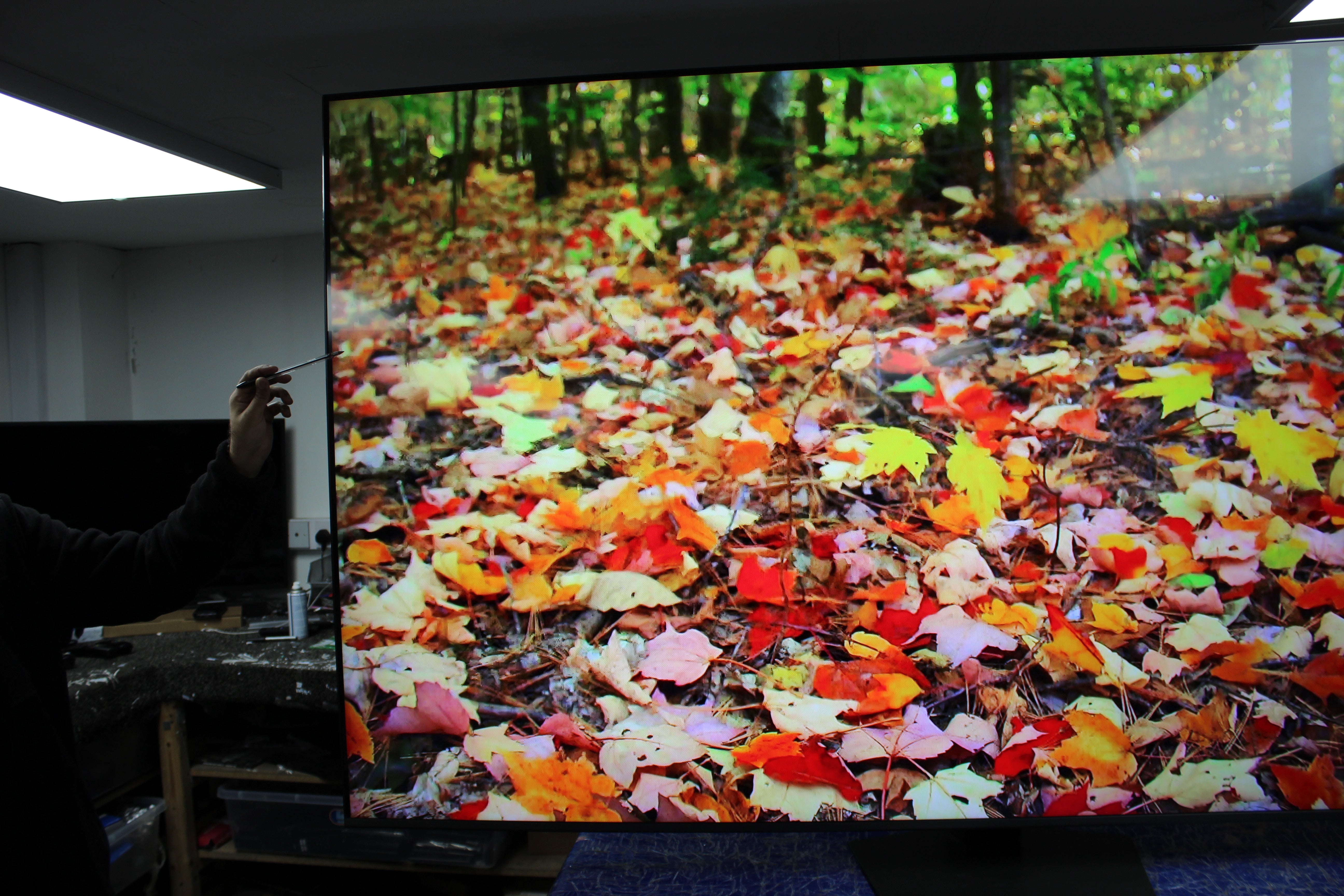 85" Samsung QE85QN85D 4K HDR Neo QLED TV - Electronic World TV