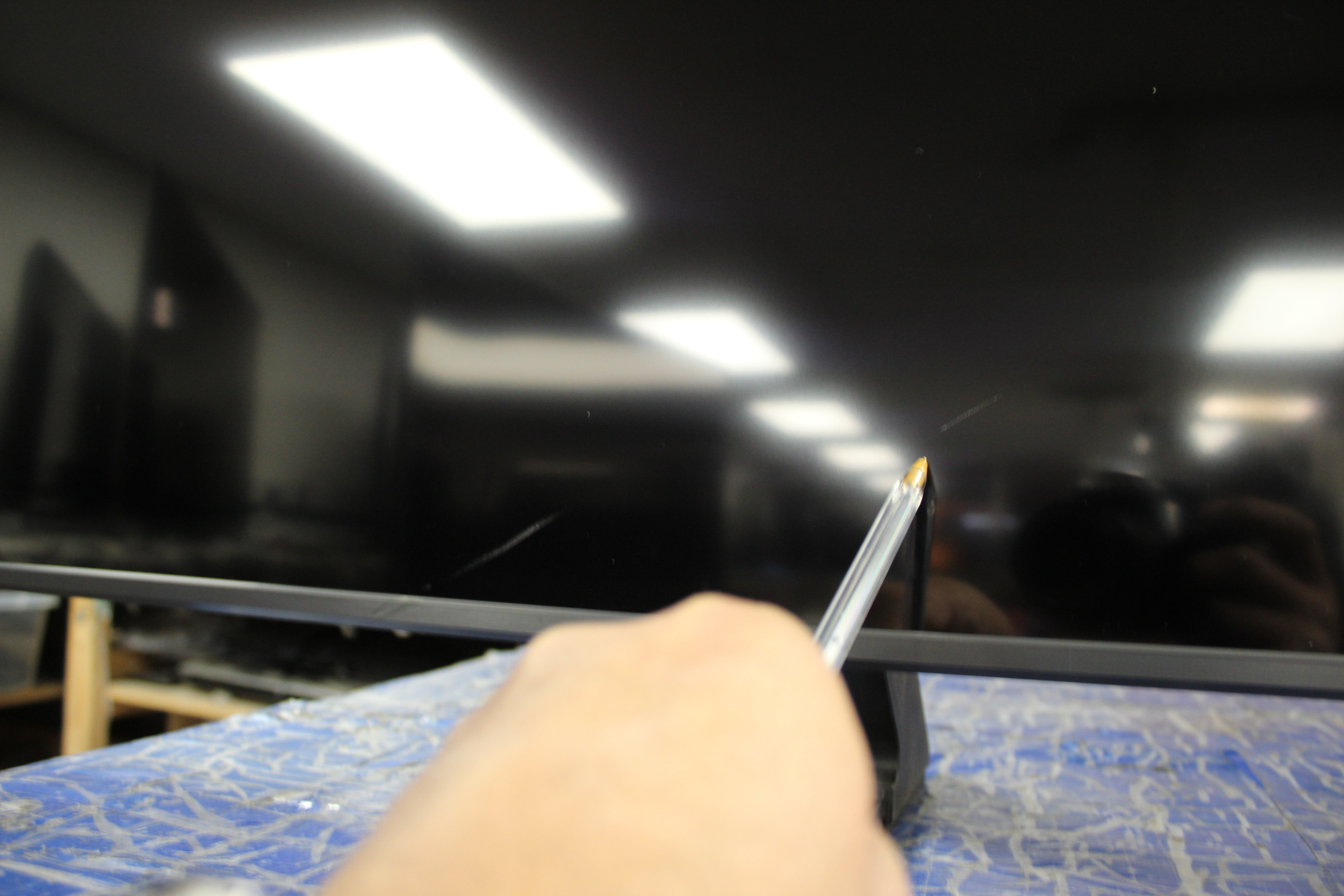 65" Samsung QE65Q70AATXXU 4K HDR Smart QLED TV