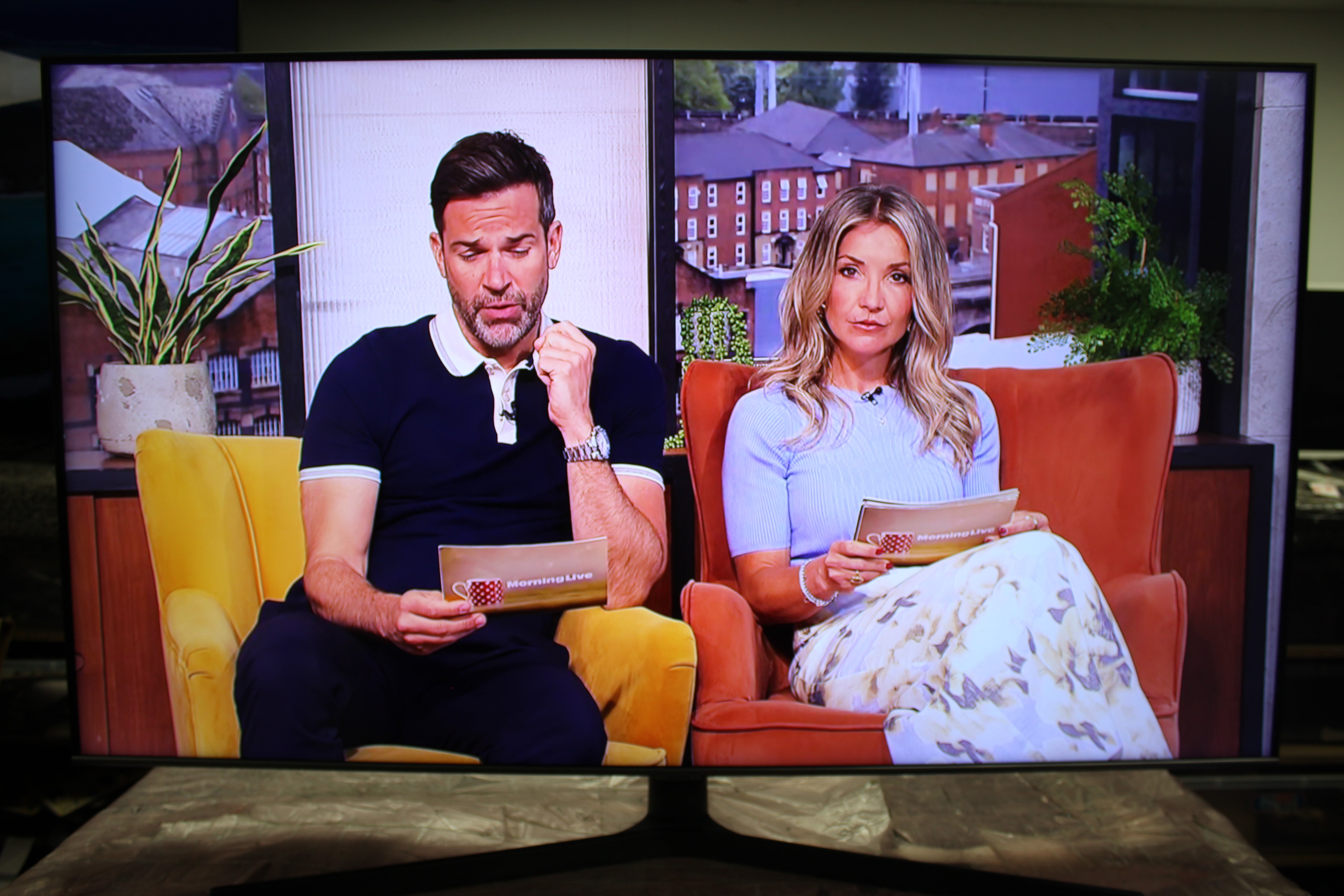 55" Samsung QE55Q75TATXXU Quantum 4K UHD HDR QLED TV - Electronic World TV