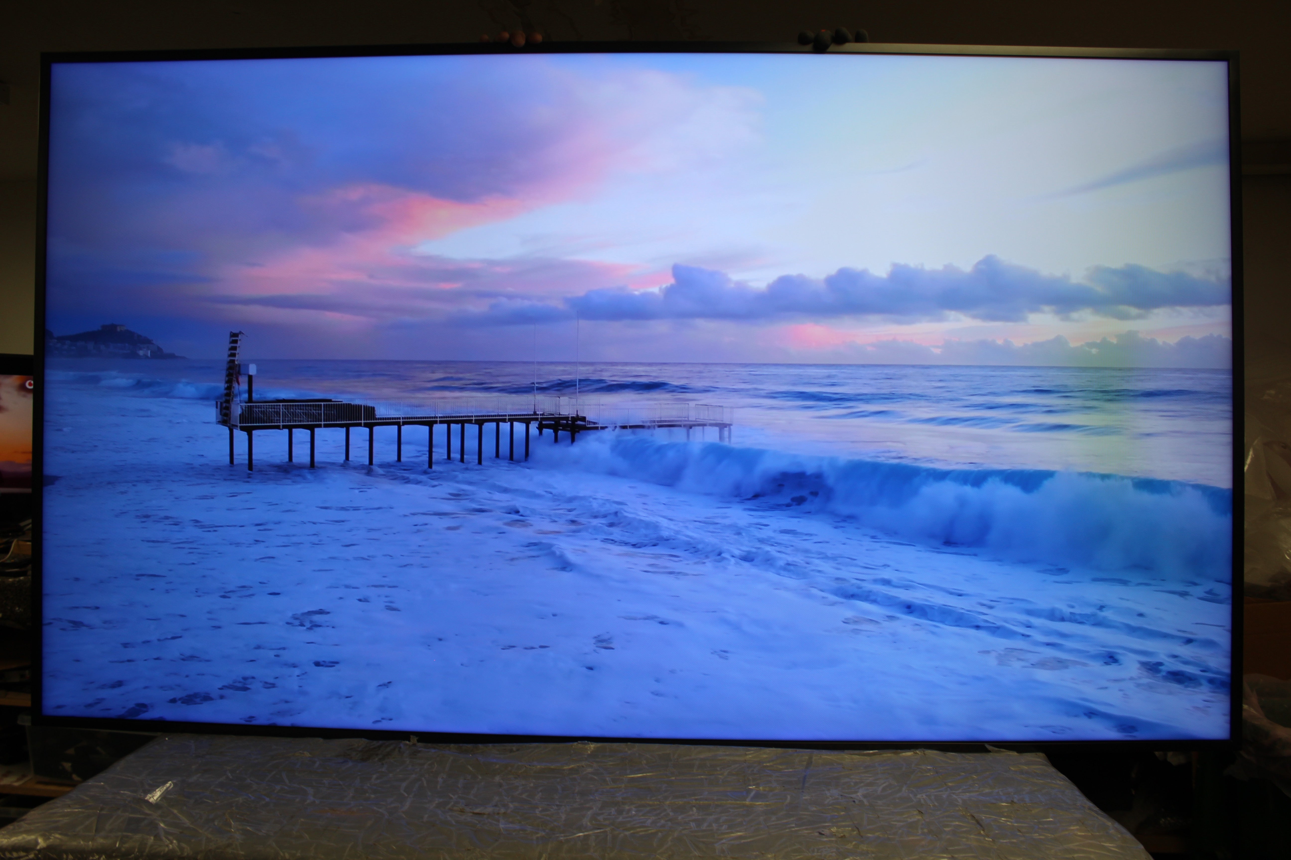 75" Samsung "The Frame" QE75LS03BGUXXU 4K HDR Smart QLED TV