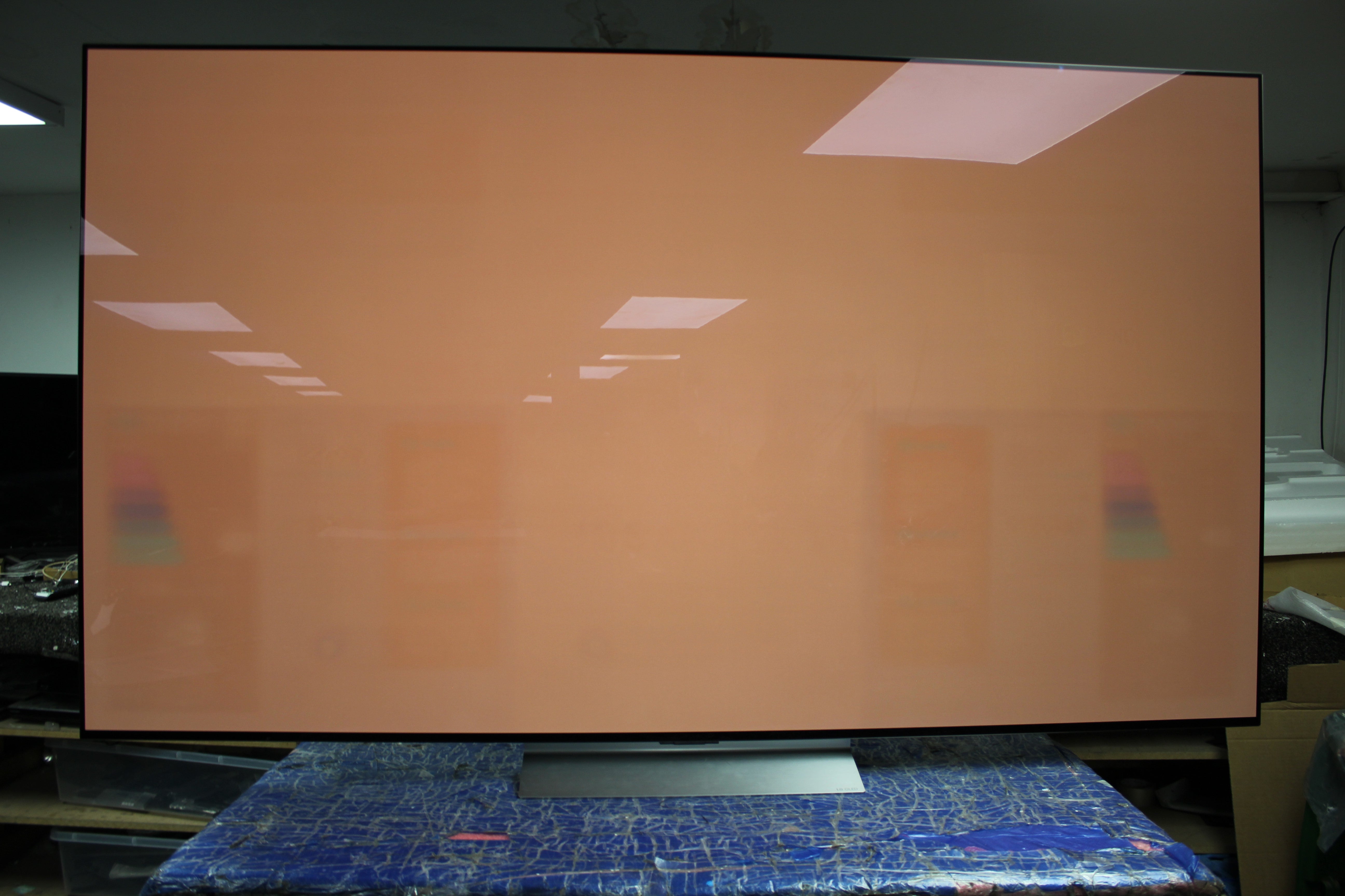 77" LG OLED77C44LA 4K HDR Smart OLED TV