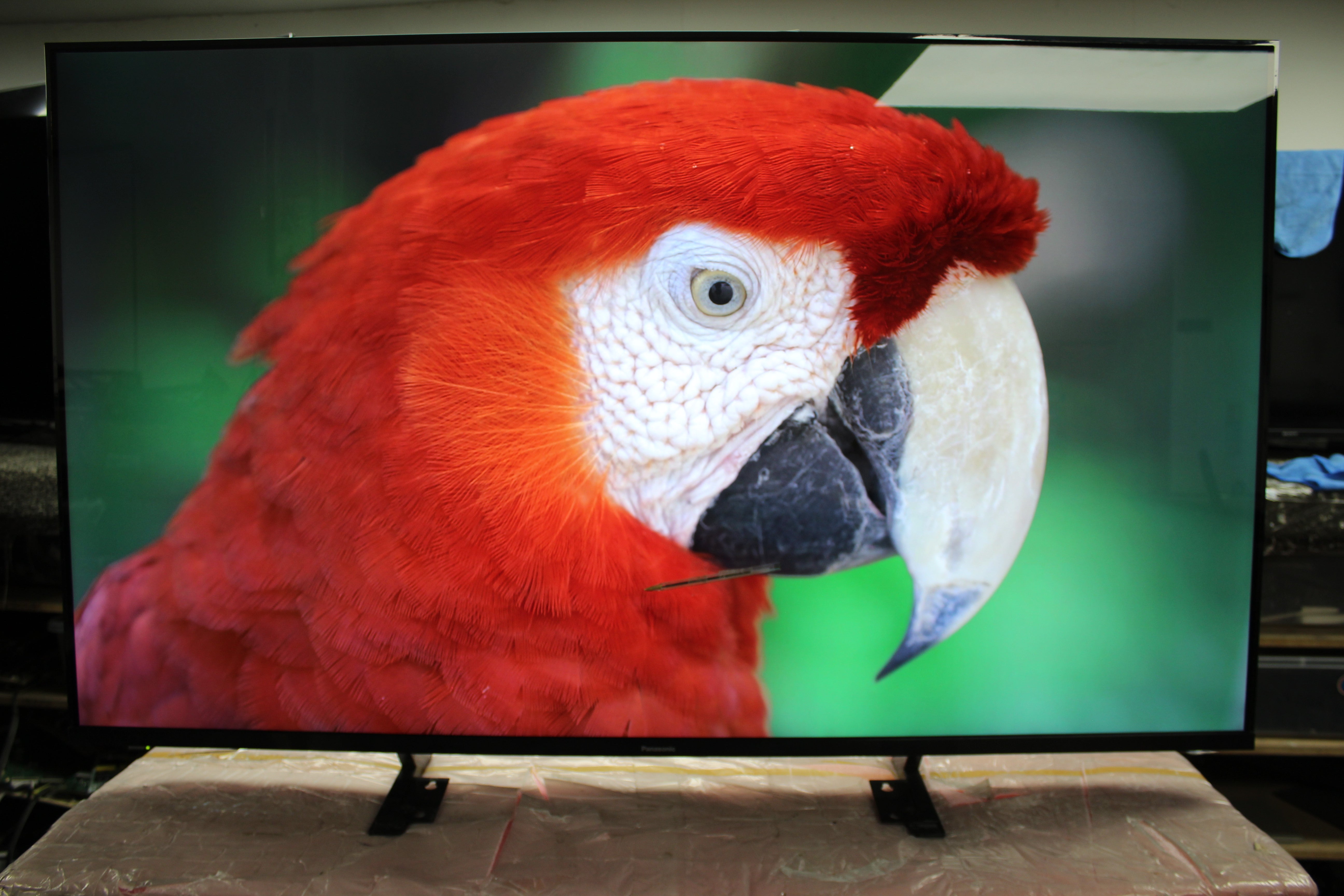 58" Panasonic TX58GX820B 4K HDR Smart LED TV