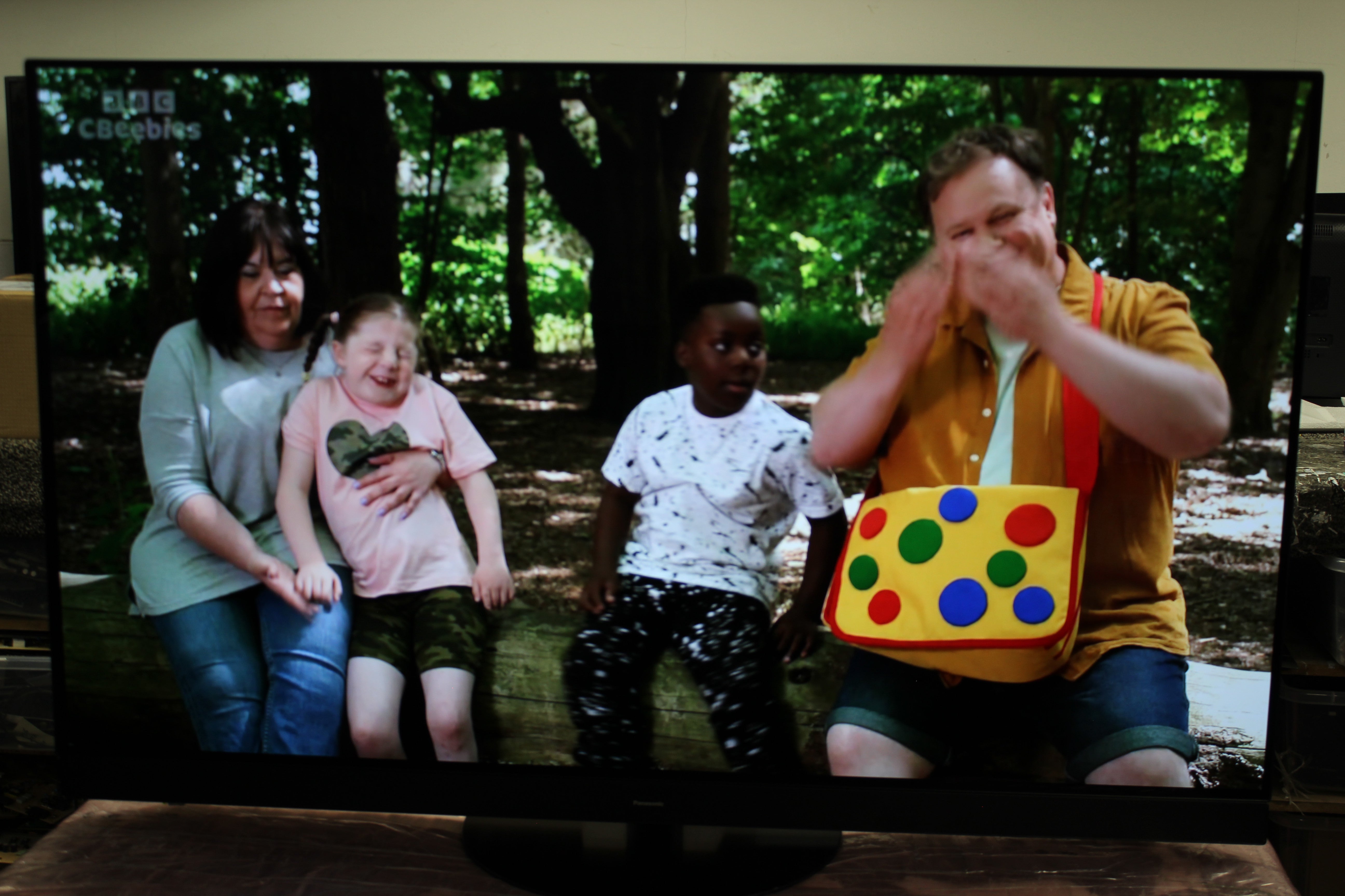 55" Panasonic TX-55HZ1500B 4K HDR Smart Master OLED TV - Electronic World TV