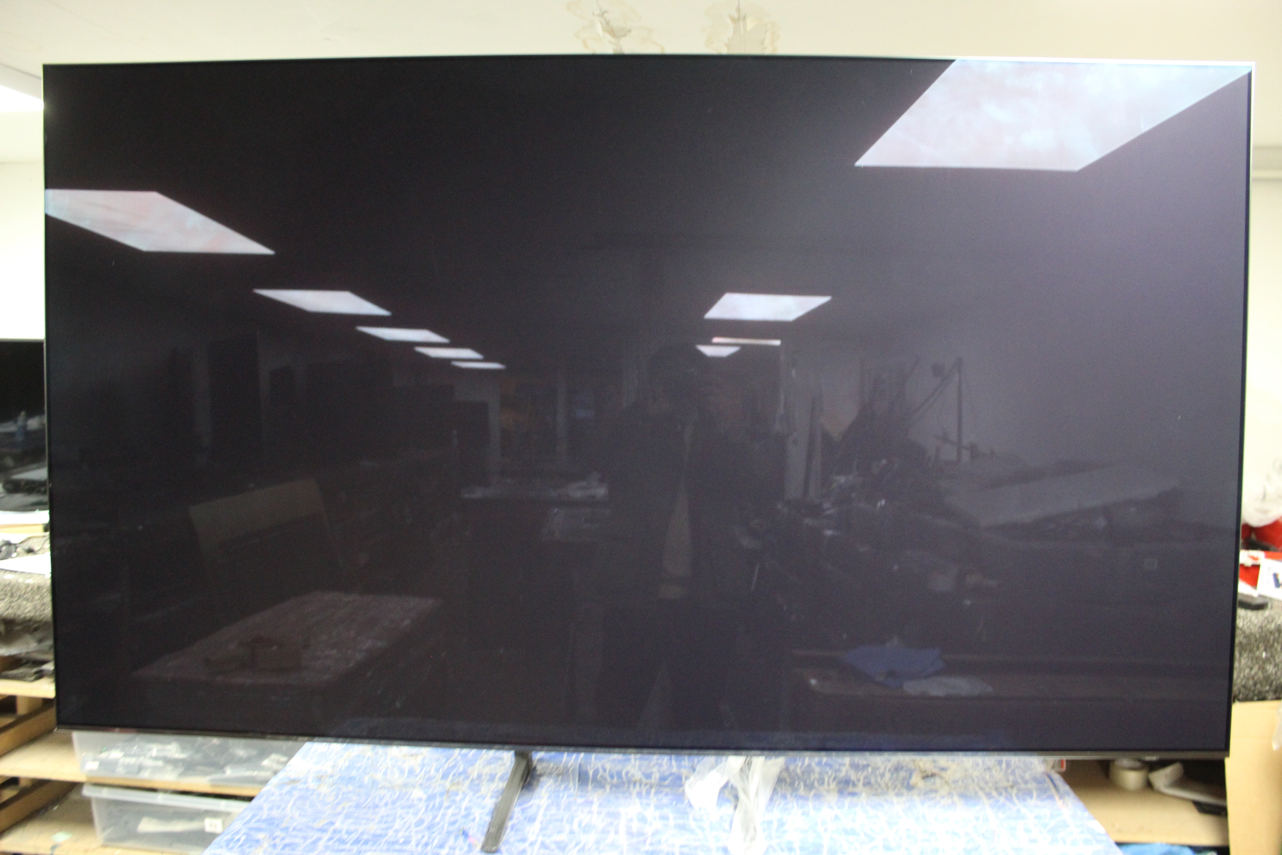 77" Samsung QE77S90CATXXU Flagship 4K HDR Quantum Dot OLED TV