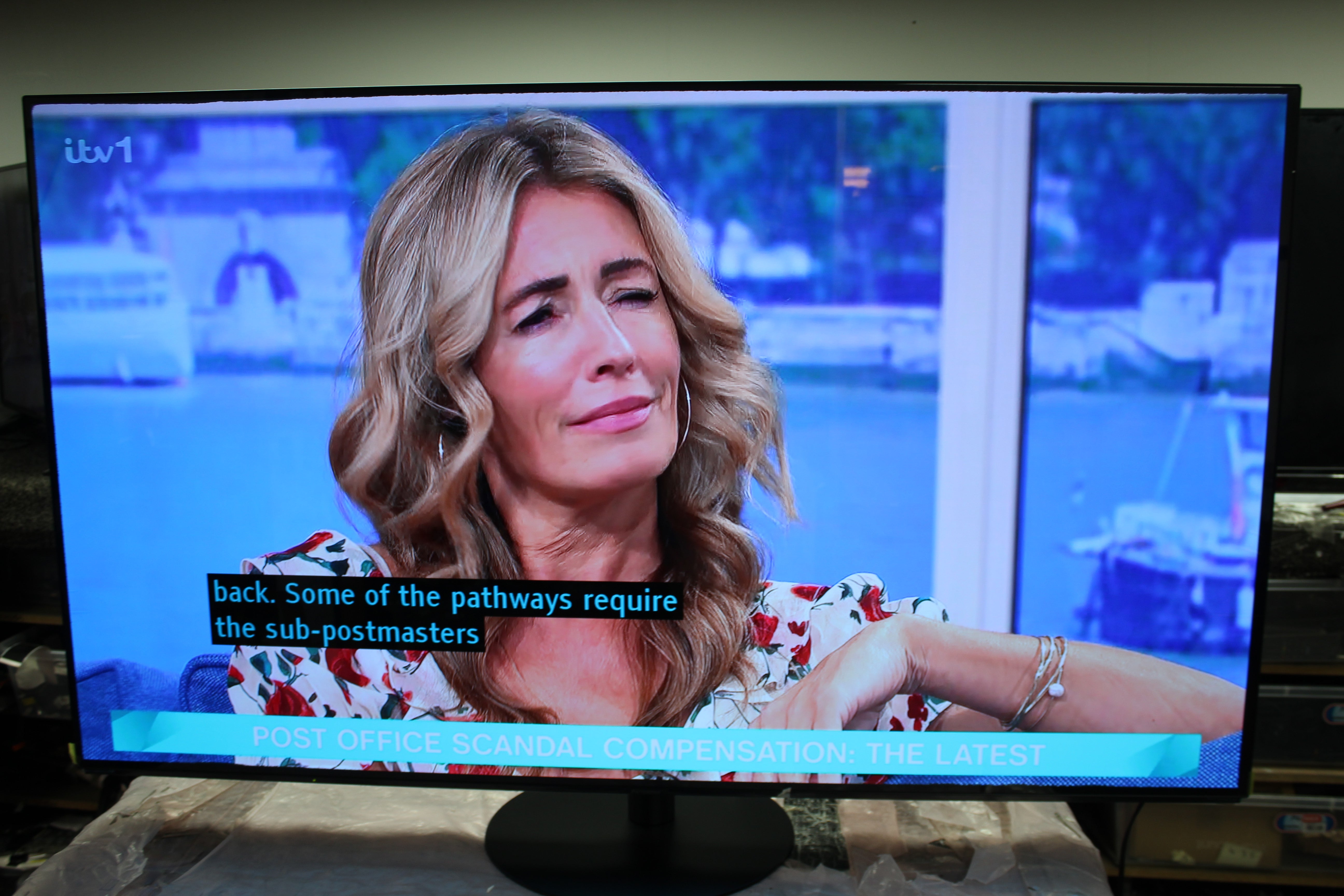 65" Panasonic TX-65FZ802B 4K HDR Smart OLED TV - Electronic World TV