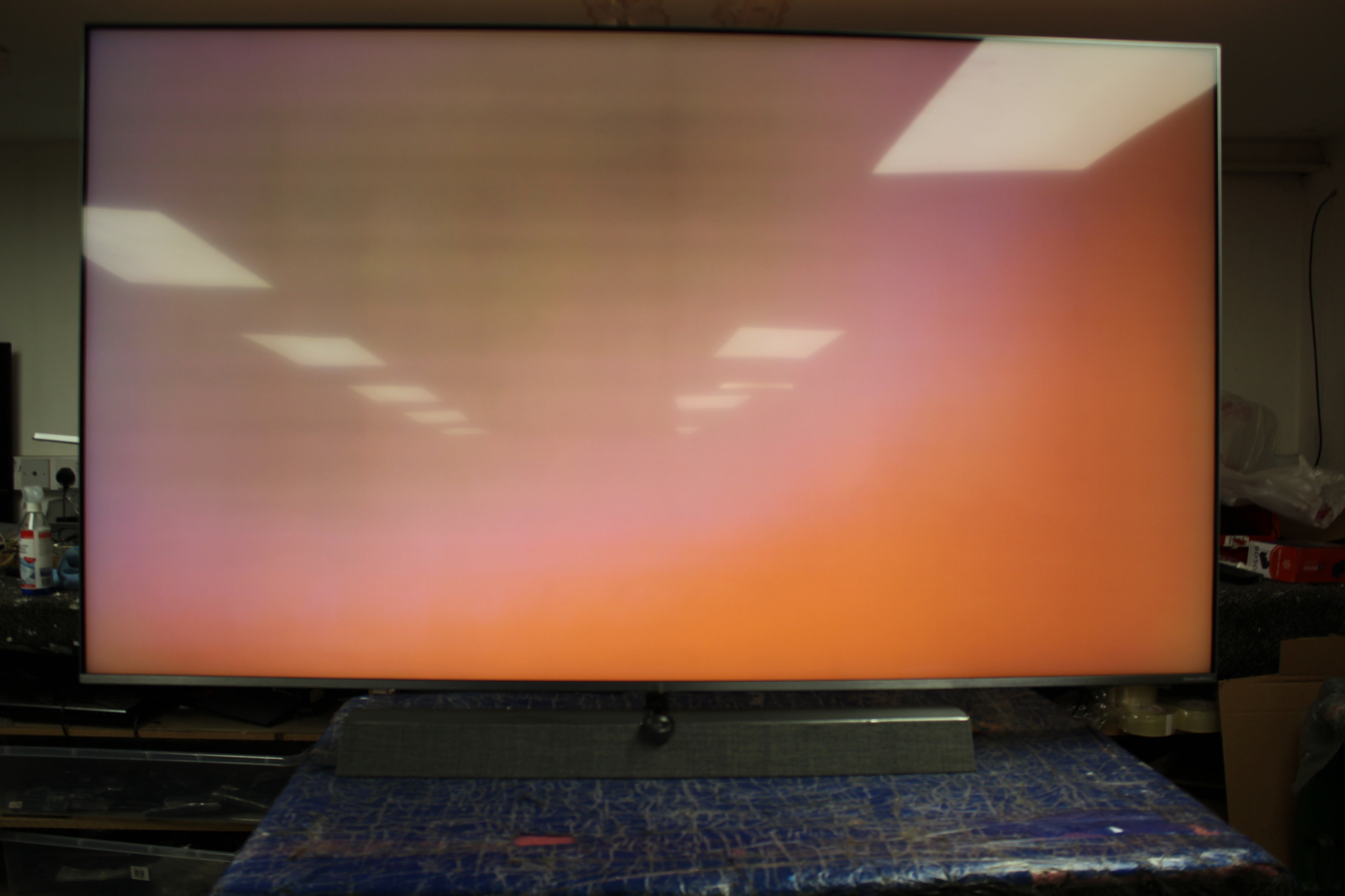 75" Philips 75PML9636/12 Ambilight 4K HDR Smart Mini LED TV