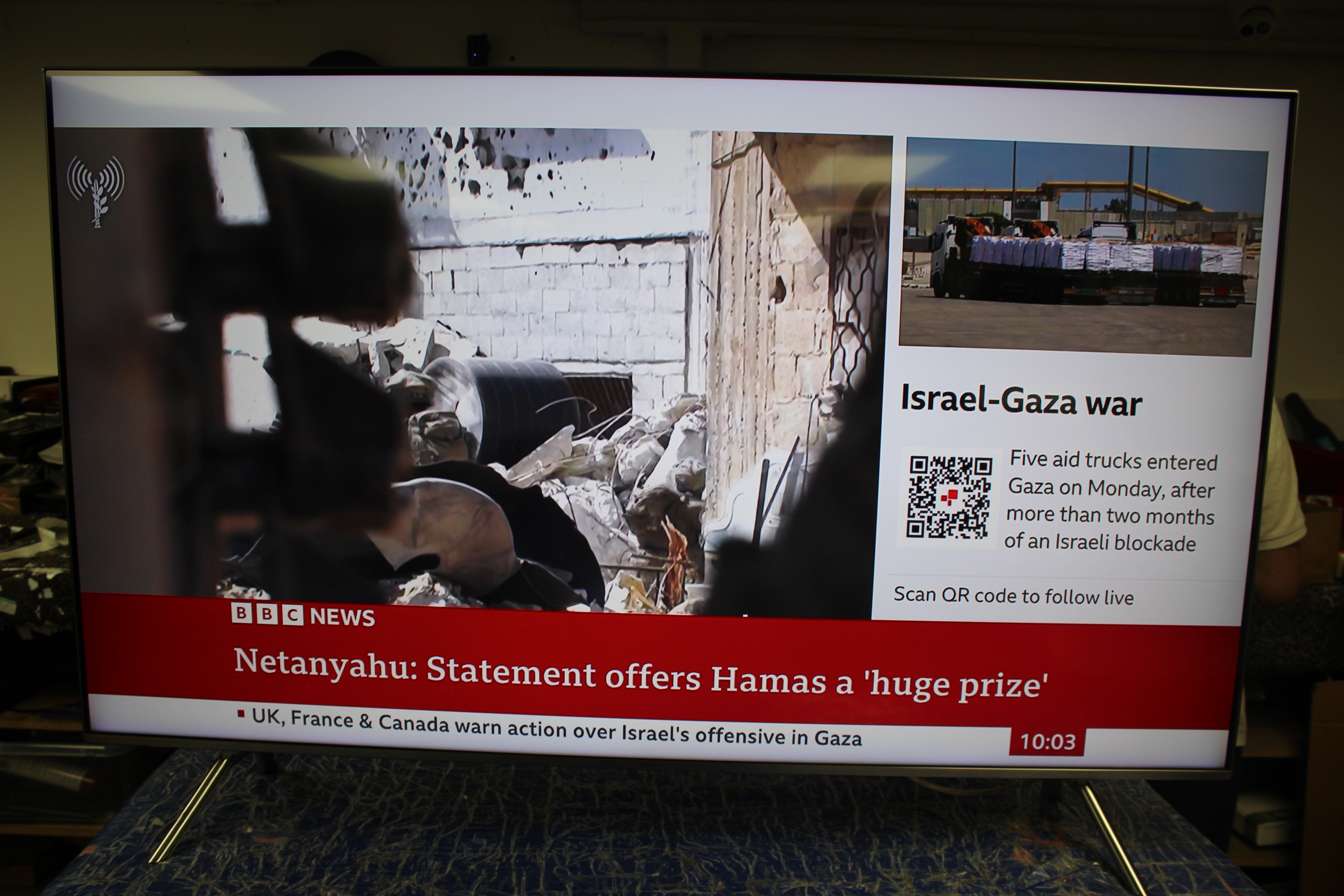 55" Samsung QE55Q6FNA Smart 4K HDR QLED TV - Electronic World TV