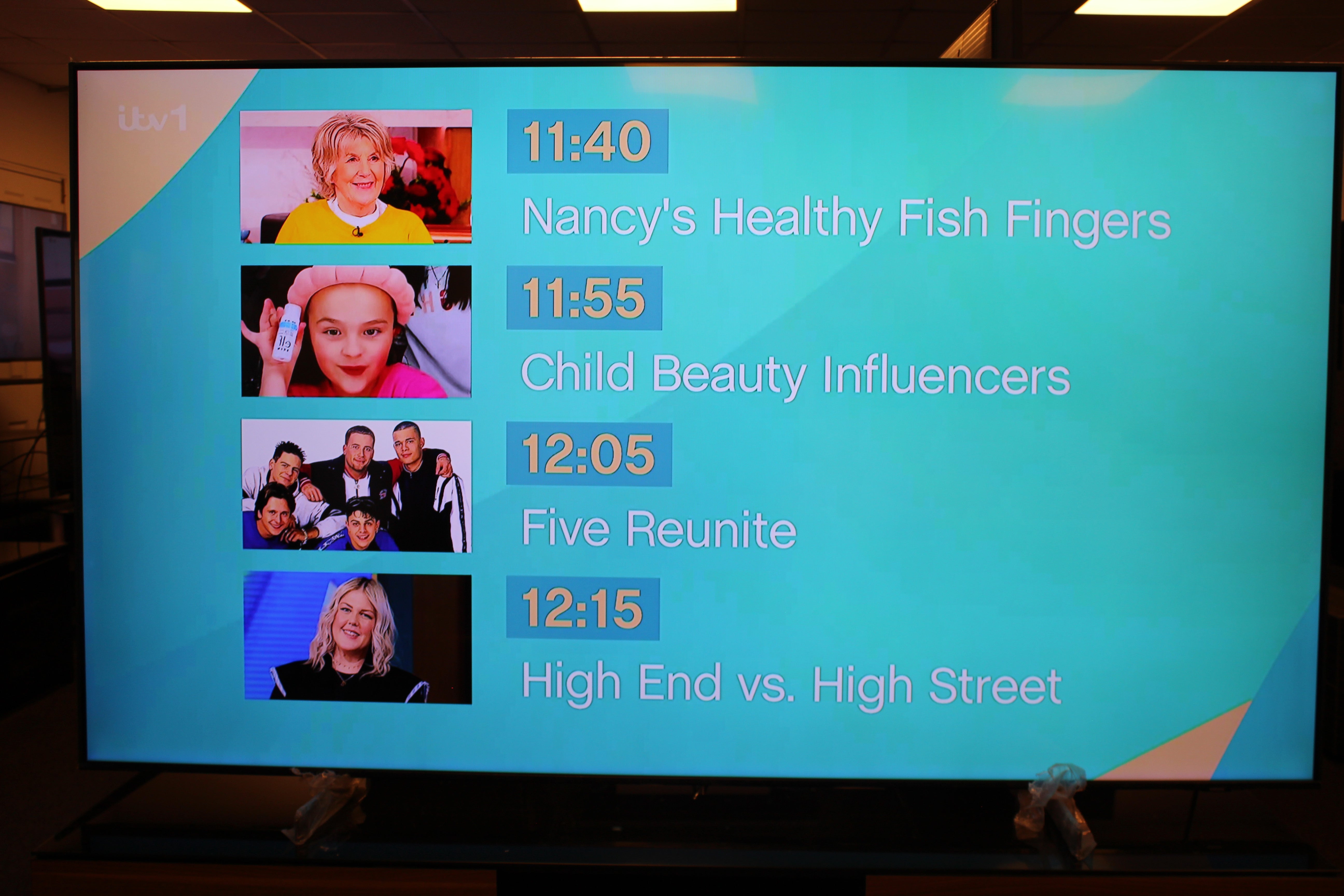 85" Samsung UE85AU8000KXXU Crystal 4K HDR Smart LED TV - Electronic World TV