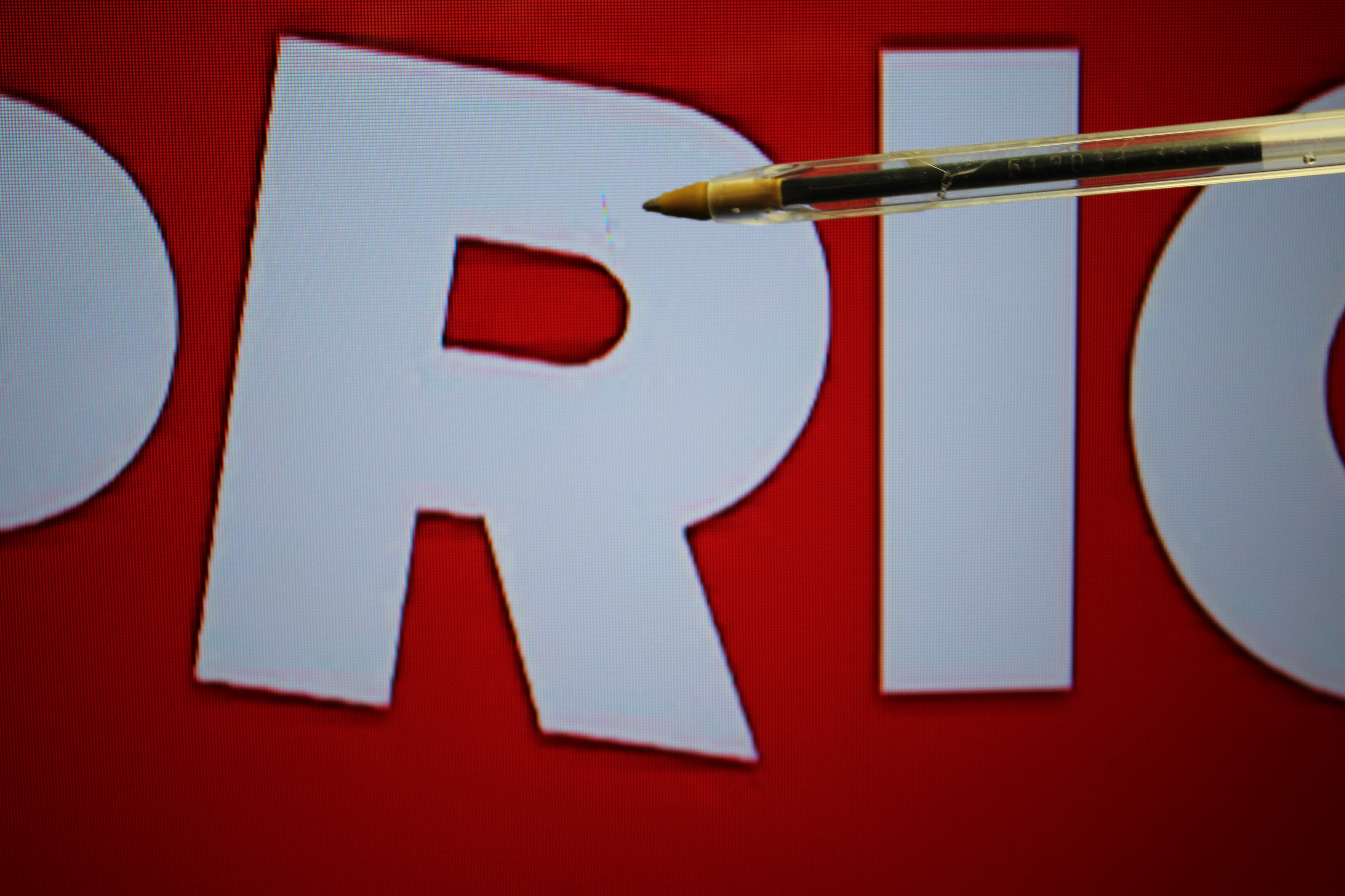 75" LG 75UM7600PLB 4K Ultra HD HDR Smart LED TV - Electronic World TV