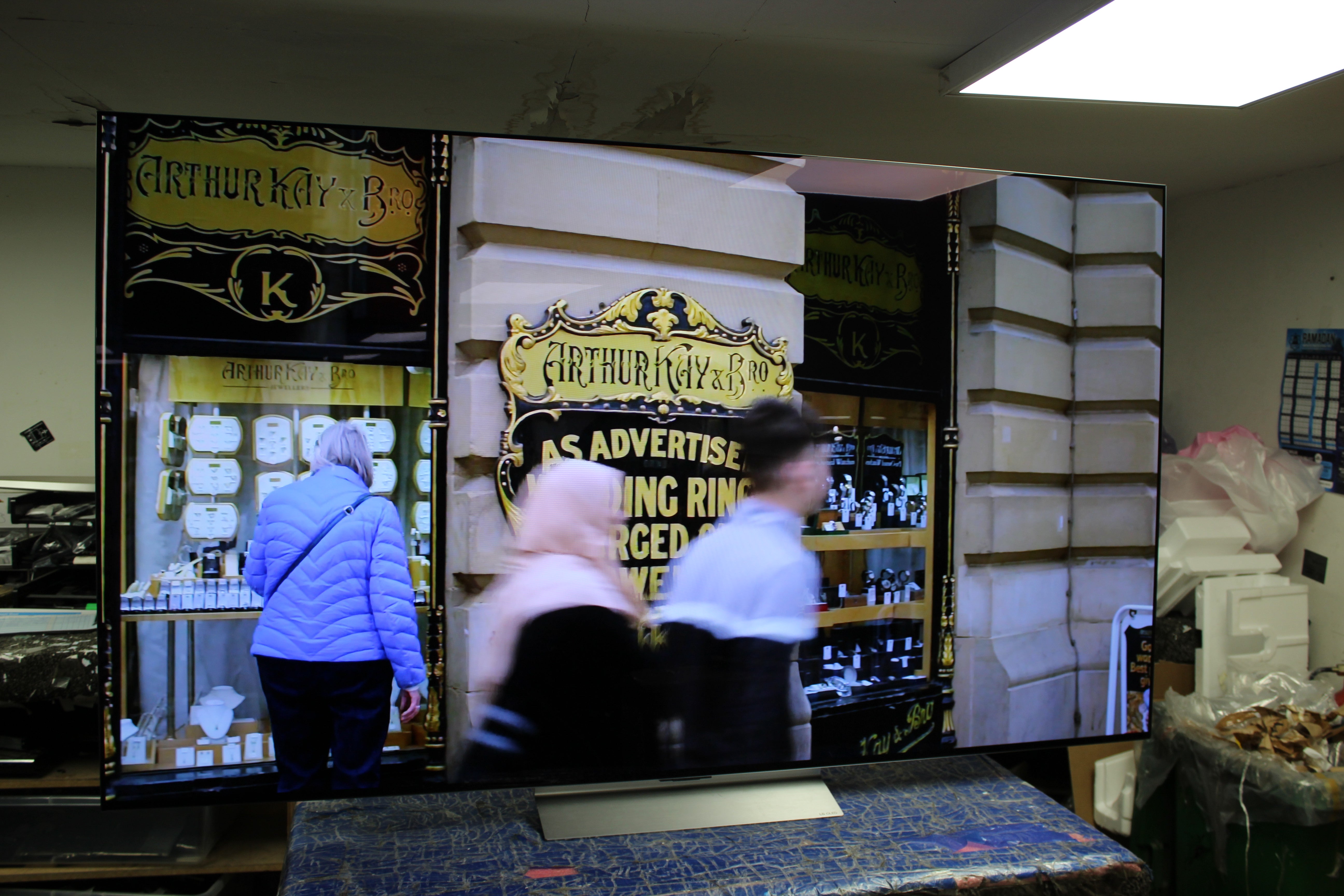 77" LG OLED77C34LA 4K HDR Smart OLED Evo TV