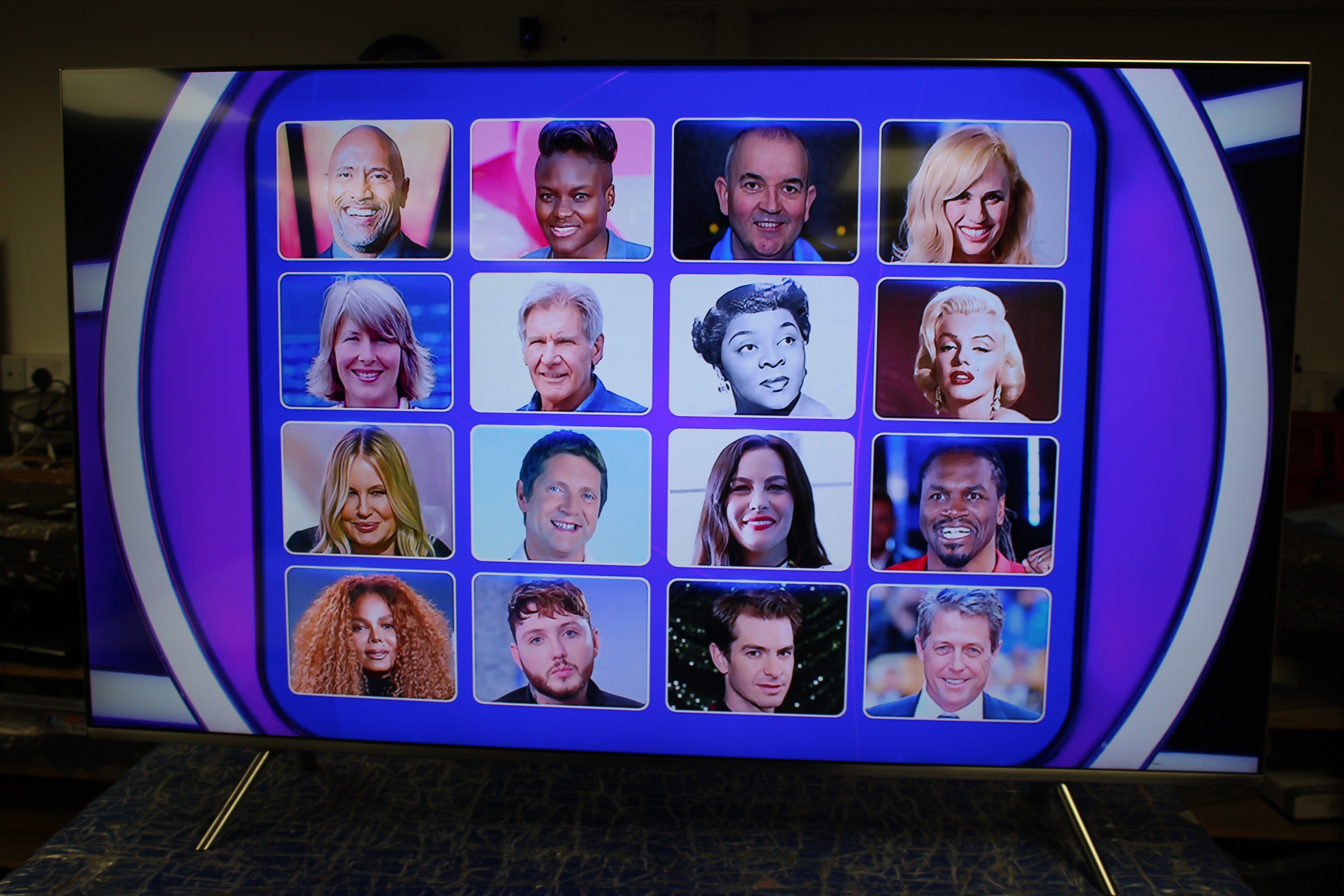 55" Samsung QE55Q6FAM 4K HDR Smart QLED TV - Electronic World TV